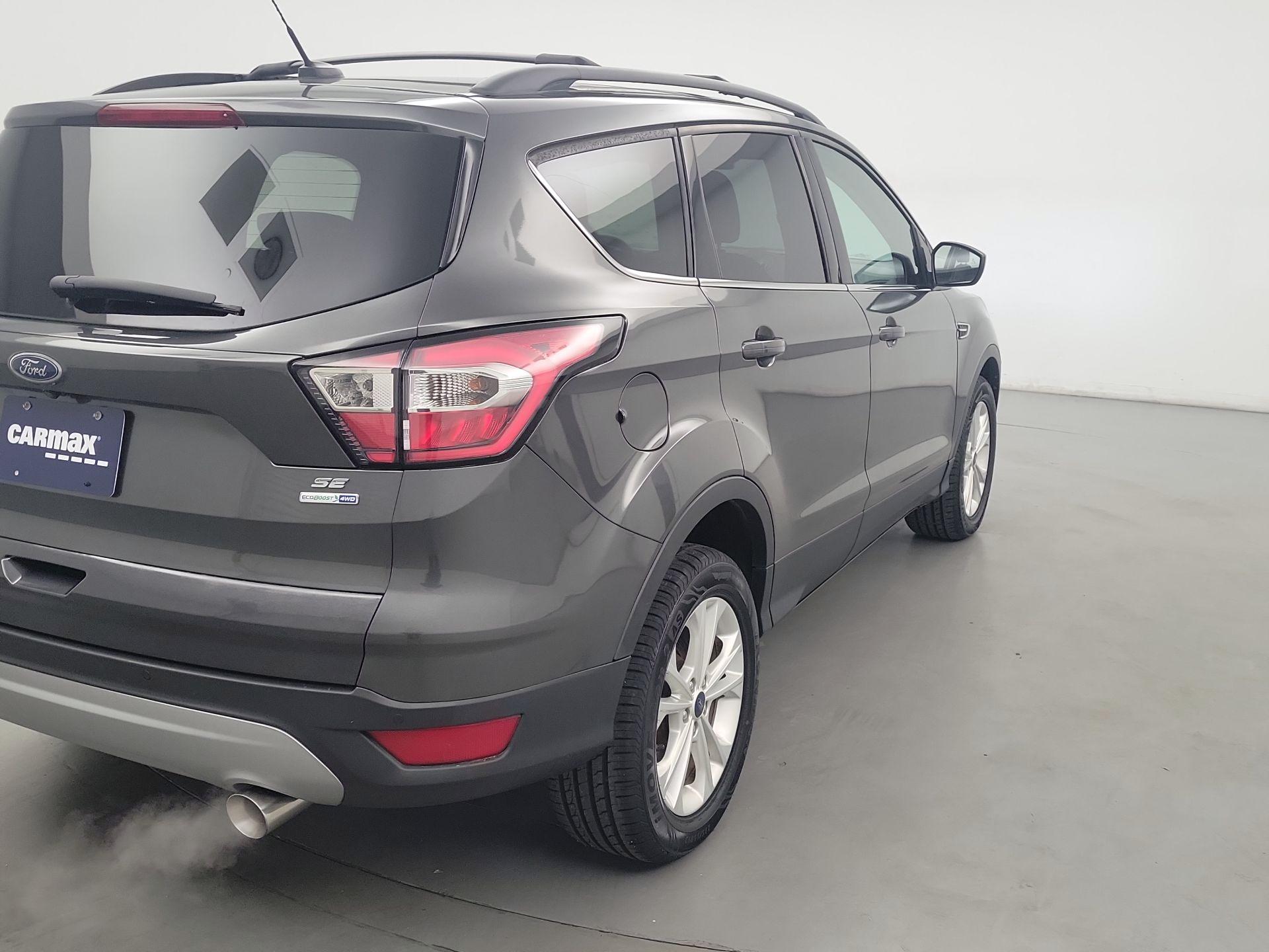 Thumbnail: 2017 Ford Escape - 5