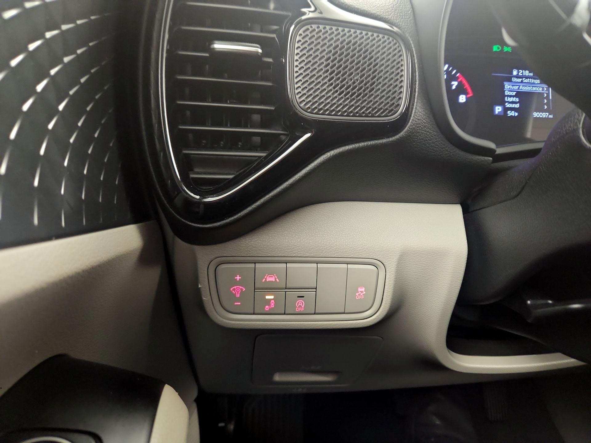 Thumbnail: 2020 Kia Soul - 11