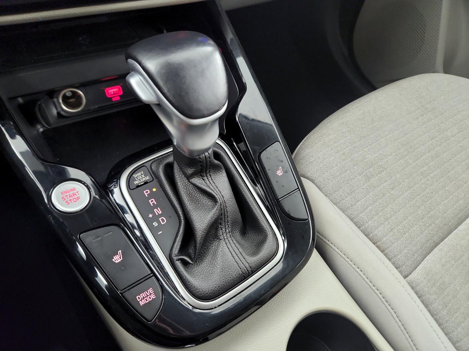 Thumbnail: 2020 Kia Soul - 16