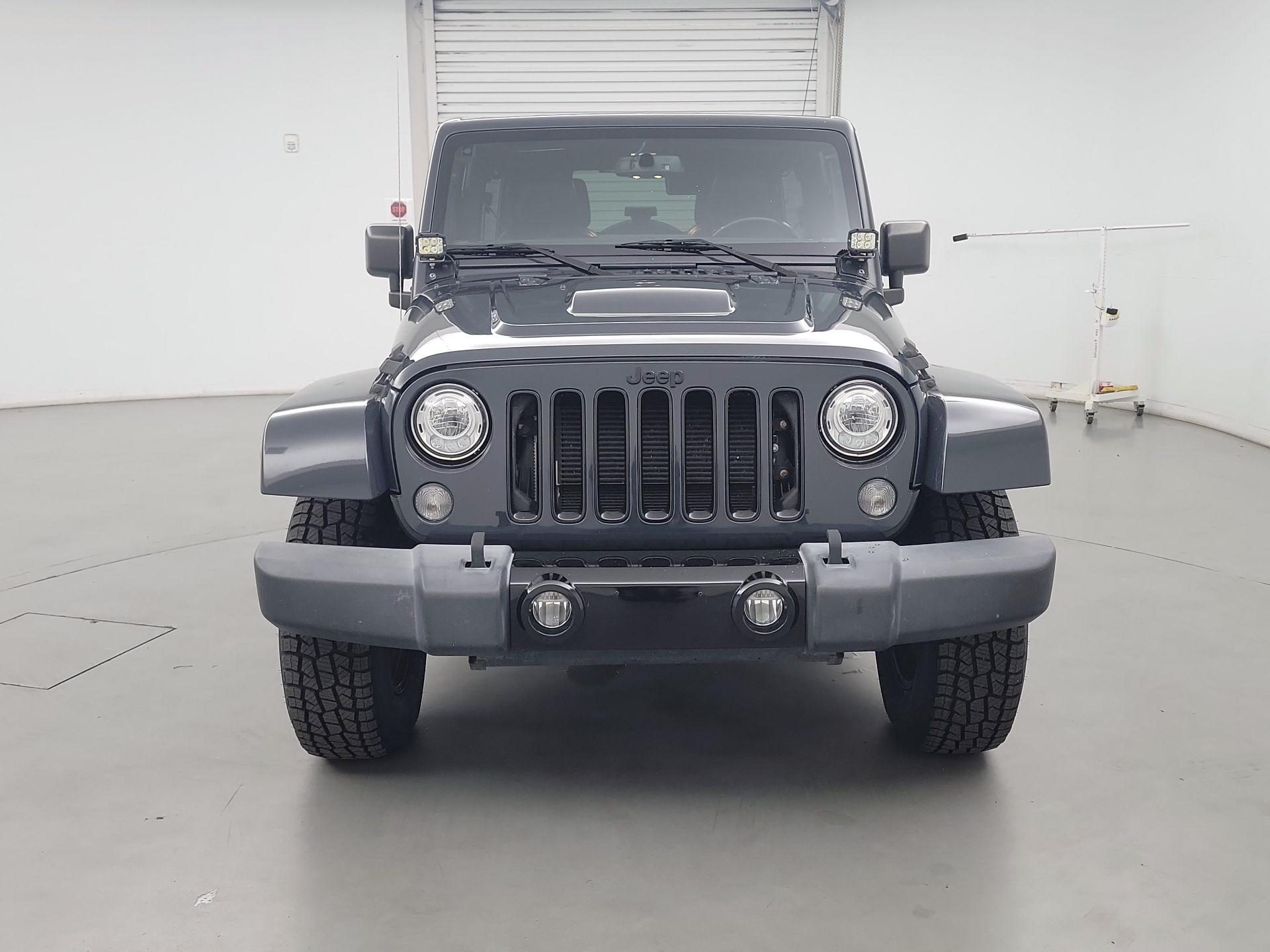 Thumbnail: 2017 Jeep Wrangler - 2