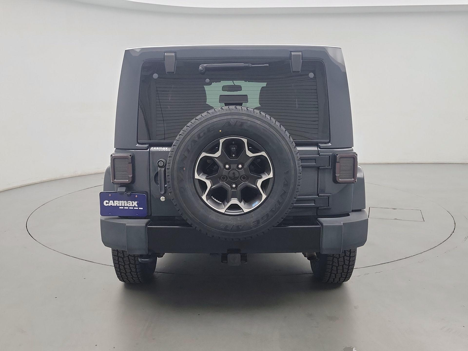 Thumbnail: 2017 Jeep Wrangler - 6