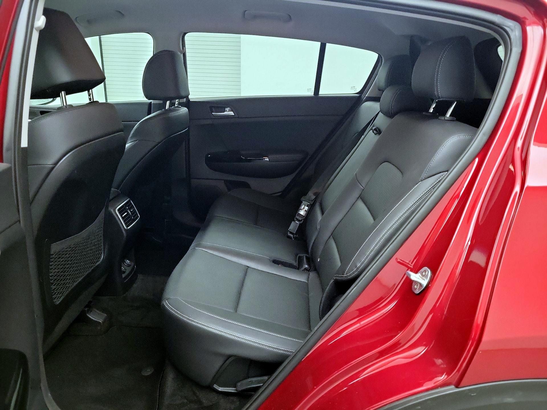 Thumbnail: 2020 Kia Sportage - 17