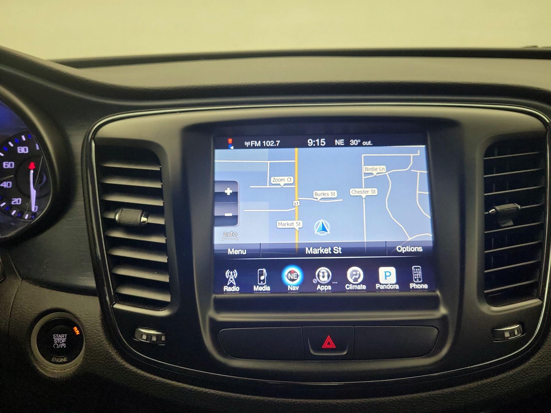 Thumbnail: 2016 Chrysler 200 - 14