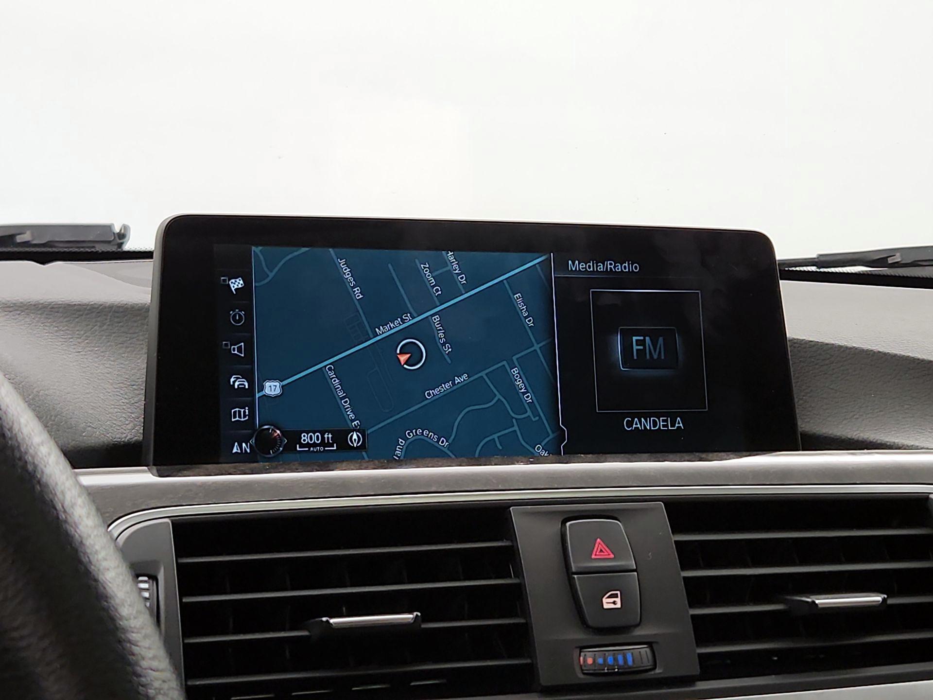 Thumbnail: 2017 BMW 3 Series - 12