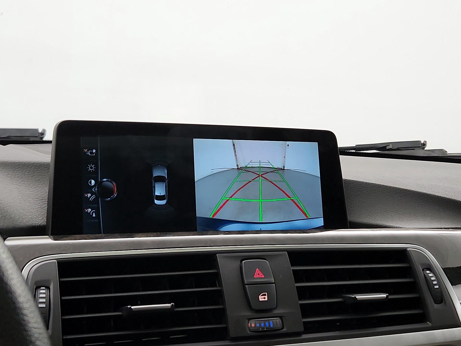 Thumbnail: 2017 BMW 3 Series - 13