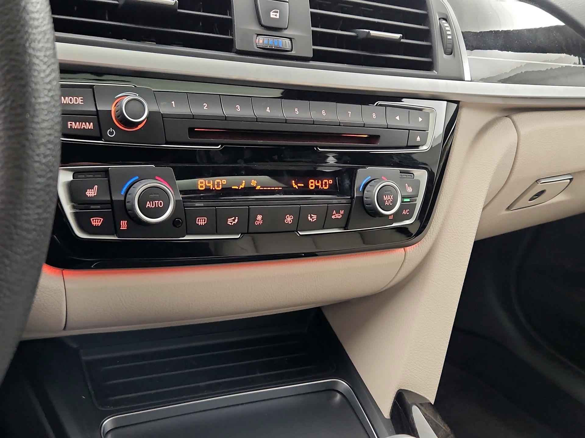 Thumbnail: 2017 BMW 3 Series - 15