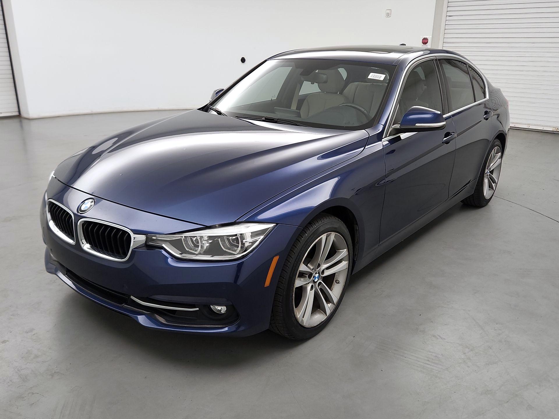 Thumbnail: 2017 BMW 3 Series - 3