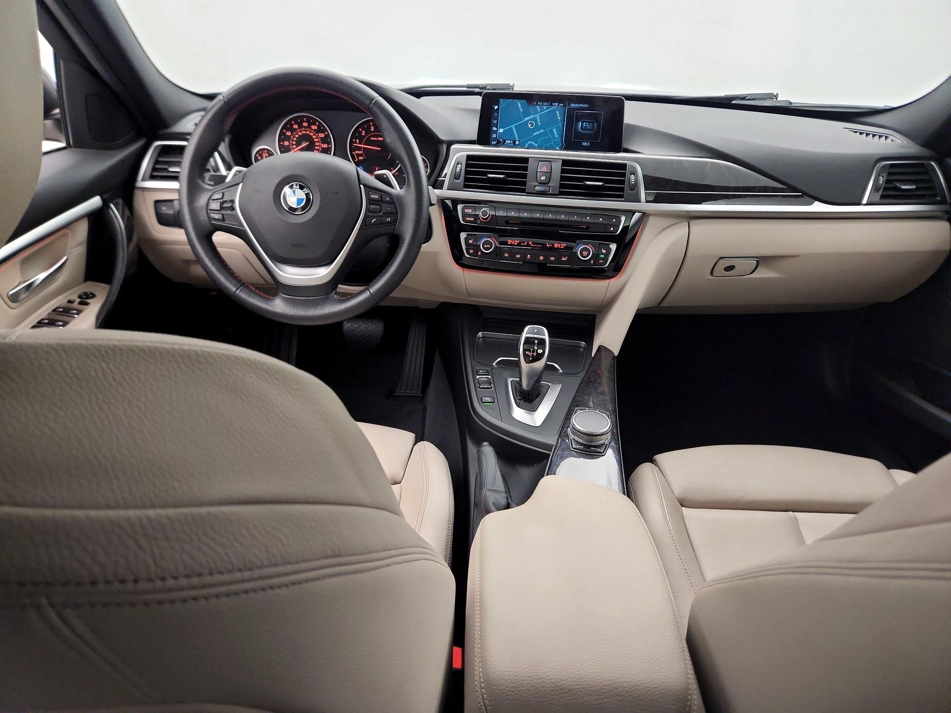 Thumbnail: 2017 BMW 3 Series - 8