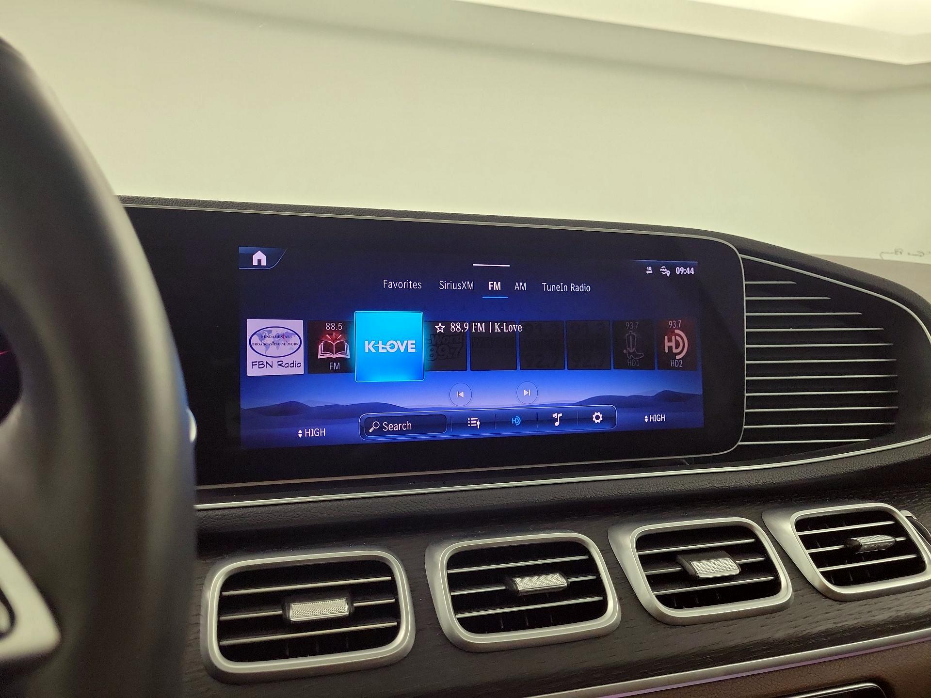 Thumbnail: 2025 Mercedes-Benz GLE - 14