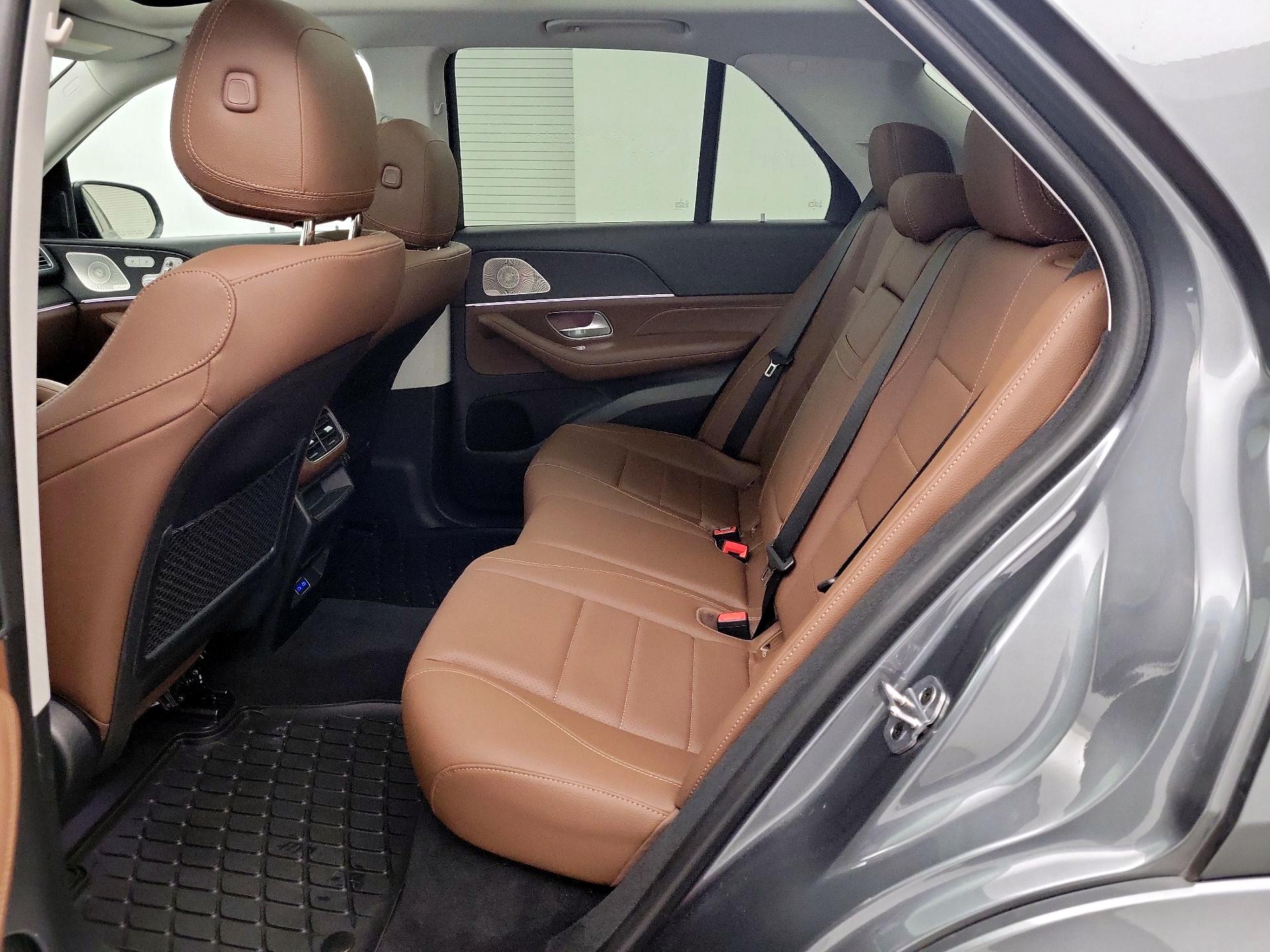 Thumbnail: 2025 Mercedes-Benz GLE - 19