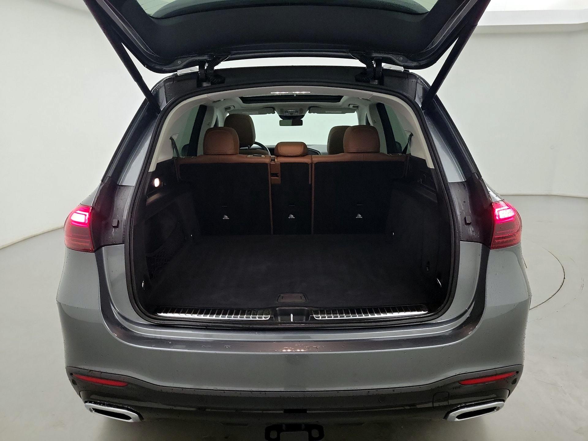 Thumbnail: 2025 Mercedes-Benz GLE - 20