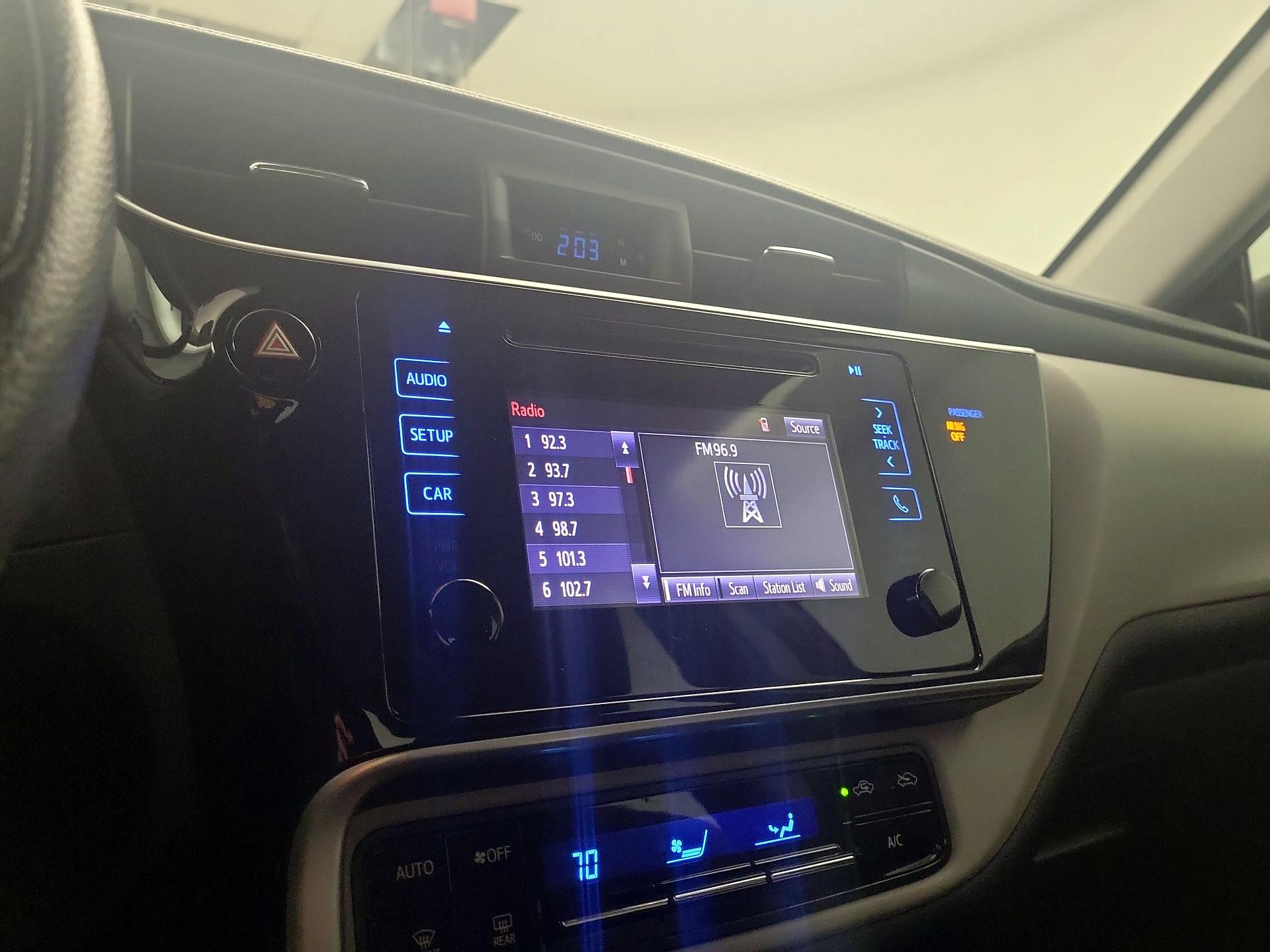 Thumbnail: 2019 Toyota Corolla - 13