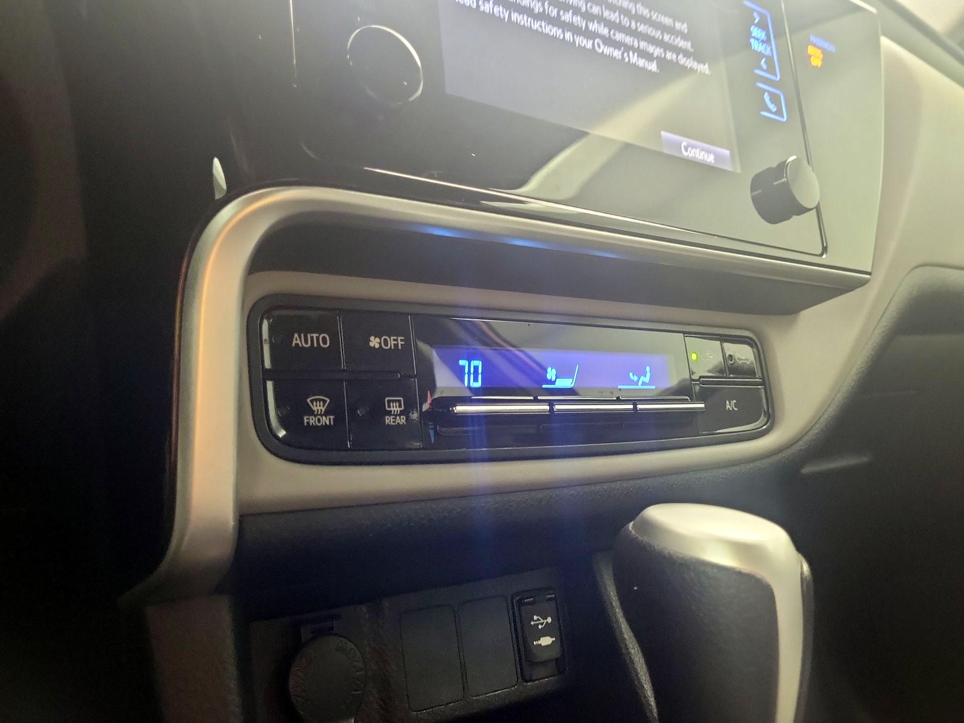 Thumbnail: 2019 Toyota Corolla - 14