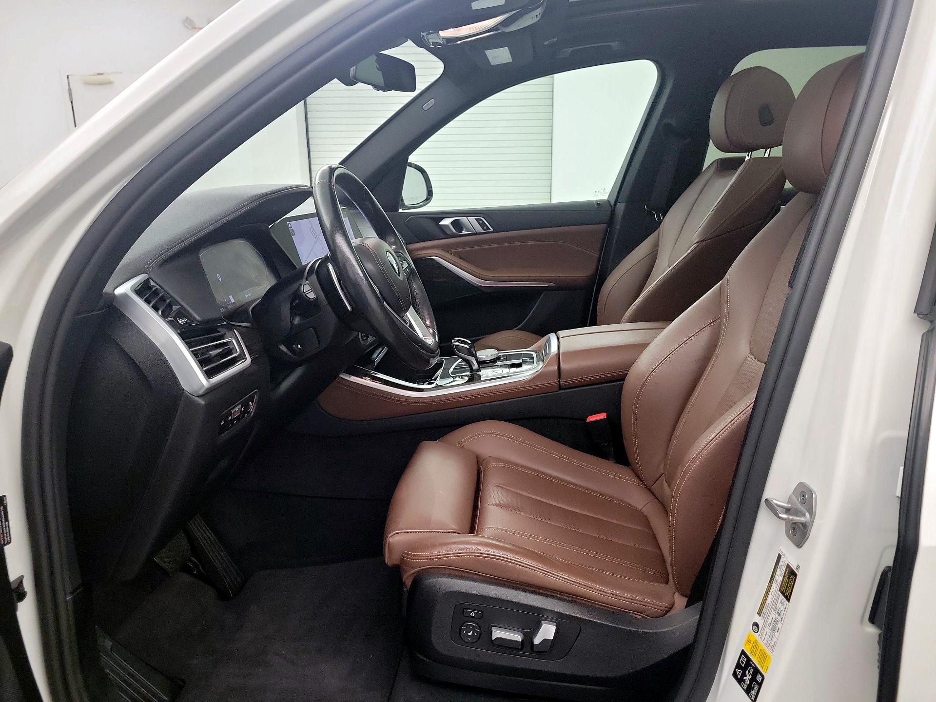 Thumbnail: 2021 BMW X5 - 9