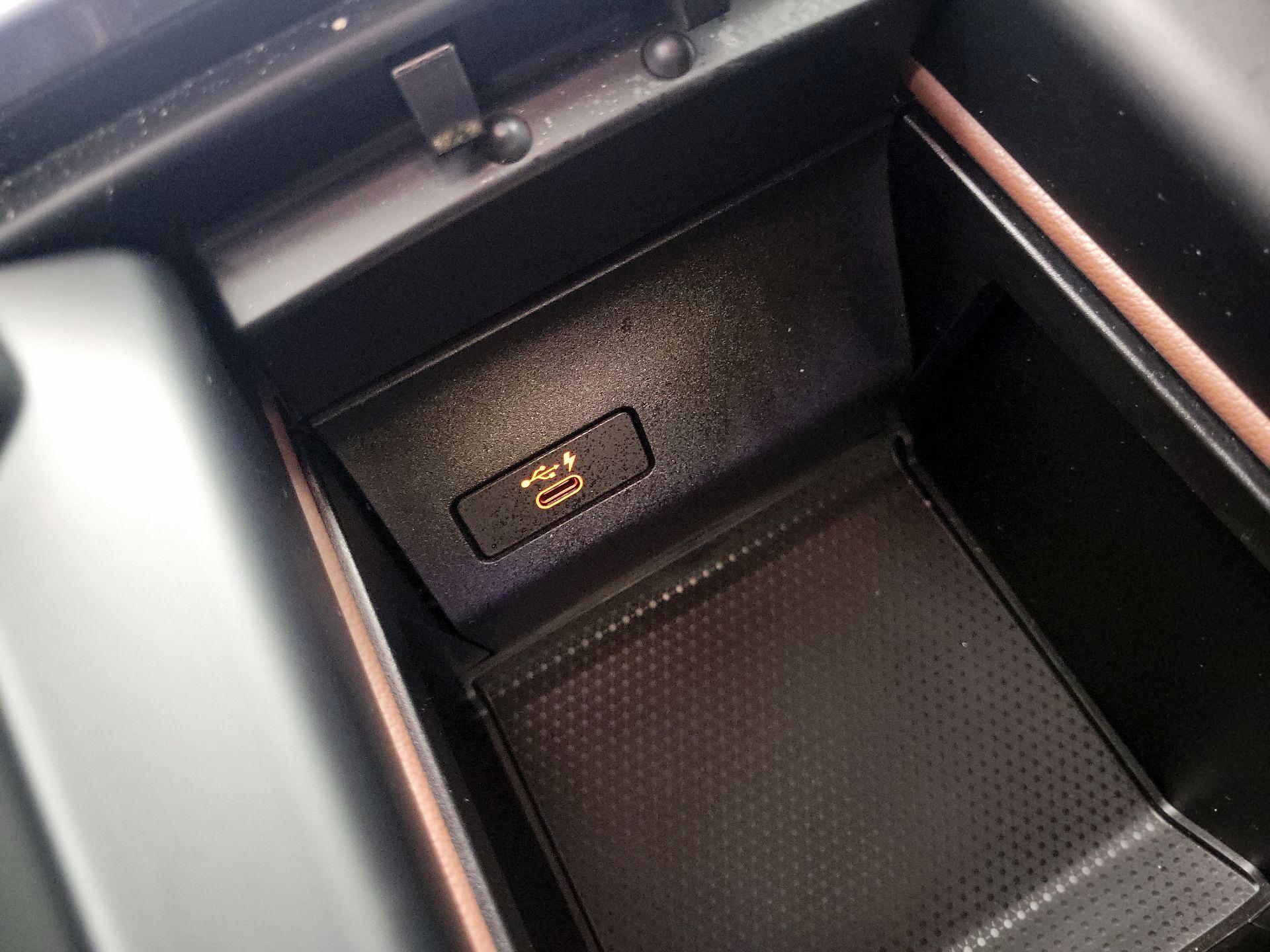 Thumbnail: 2021 BMW X5 - 17