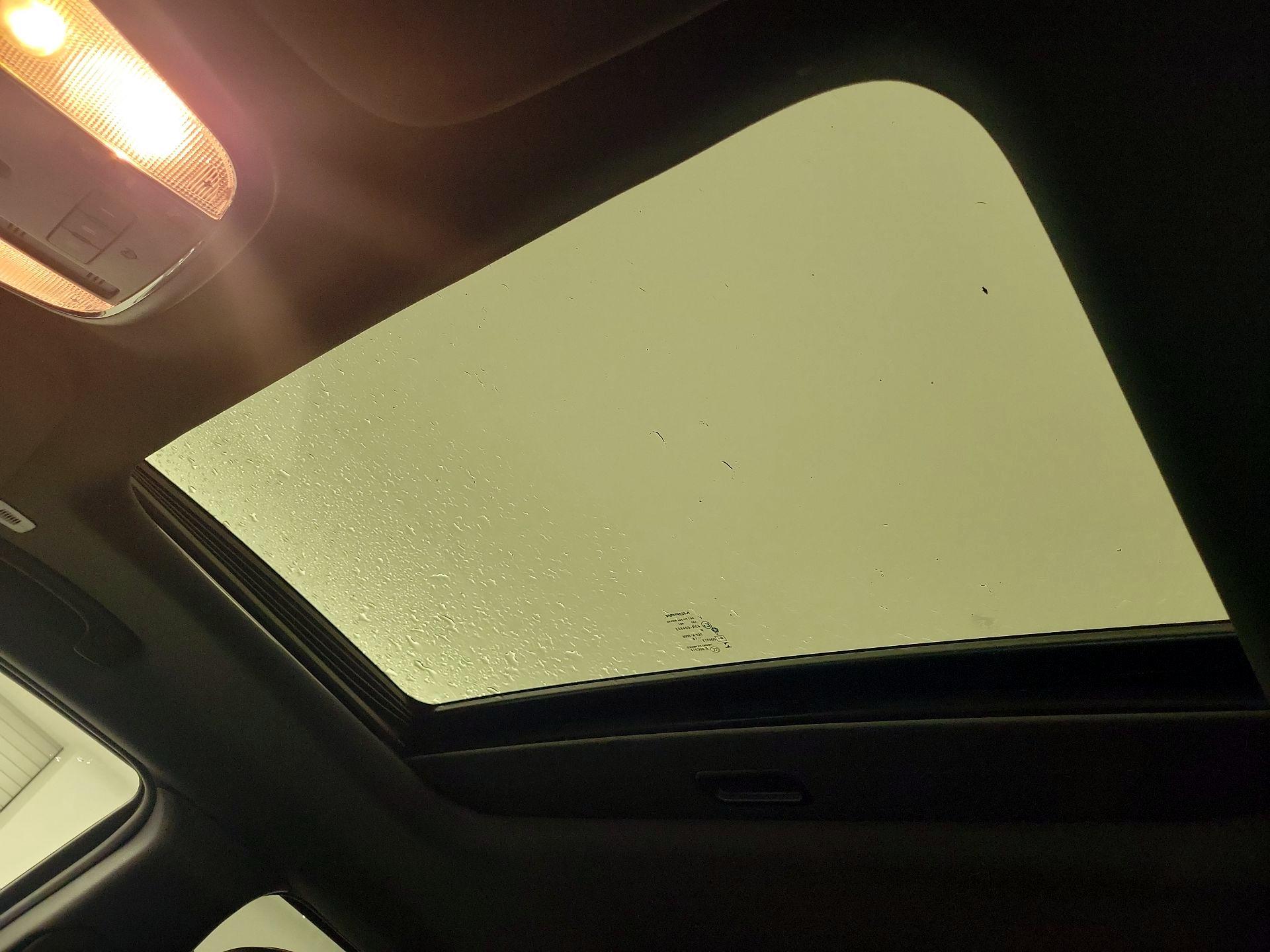 Thumbnail: 2018 Jeep Grand Cherokee - 19