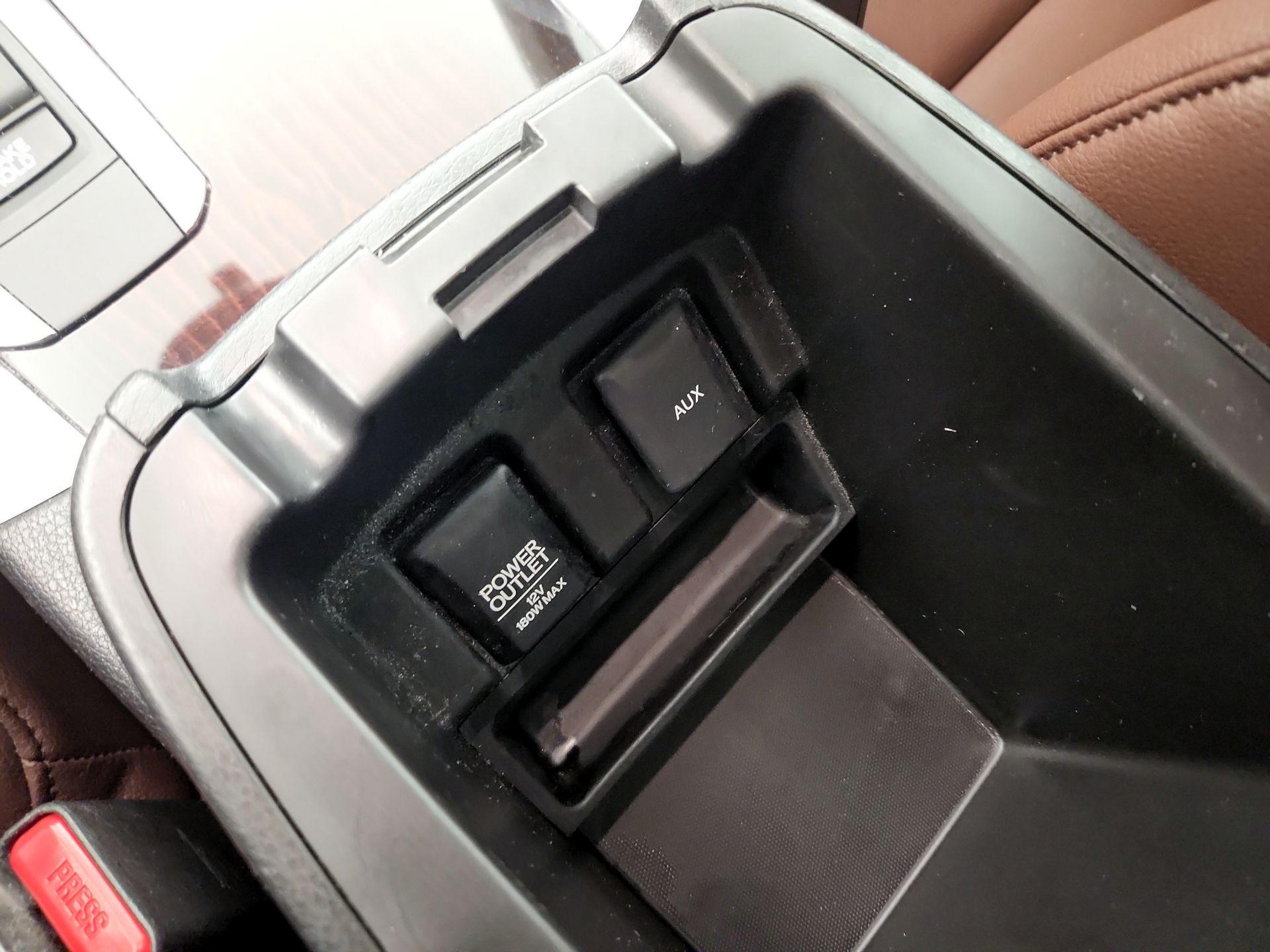 Thumbnail: 2016 Acura TLX - 16