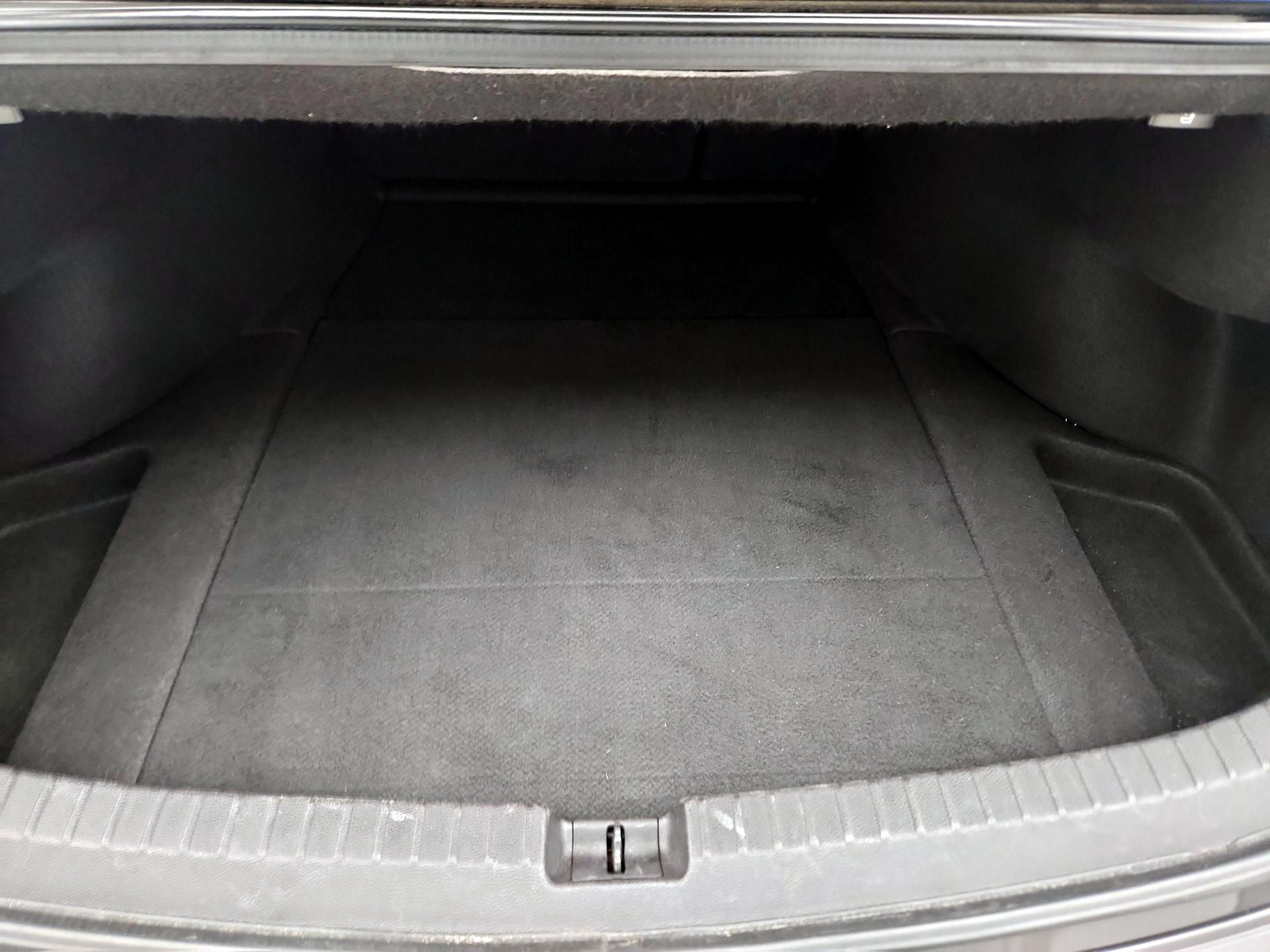 Thumbnail: 2016 Acura TLX - 19