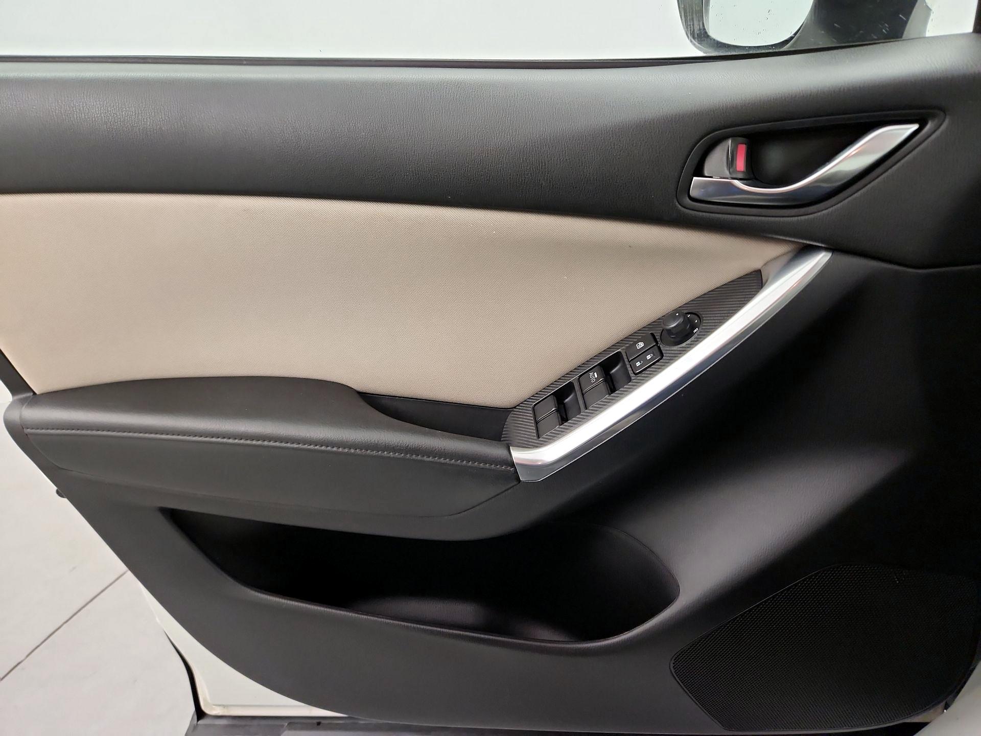 Thumbnail: 2016 Mazda CX-5 - 10