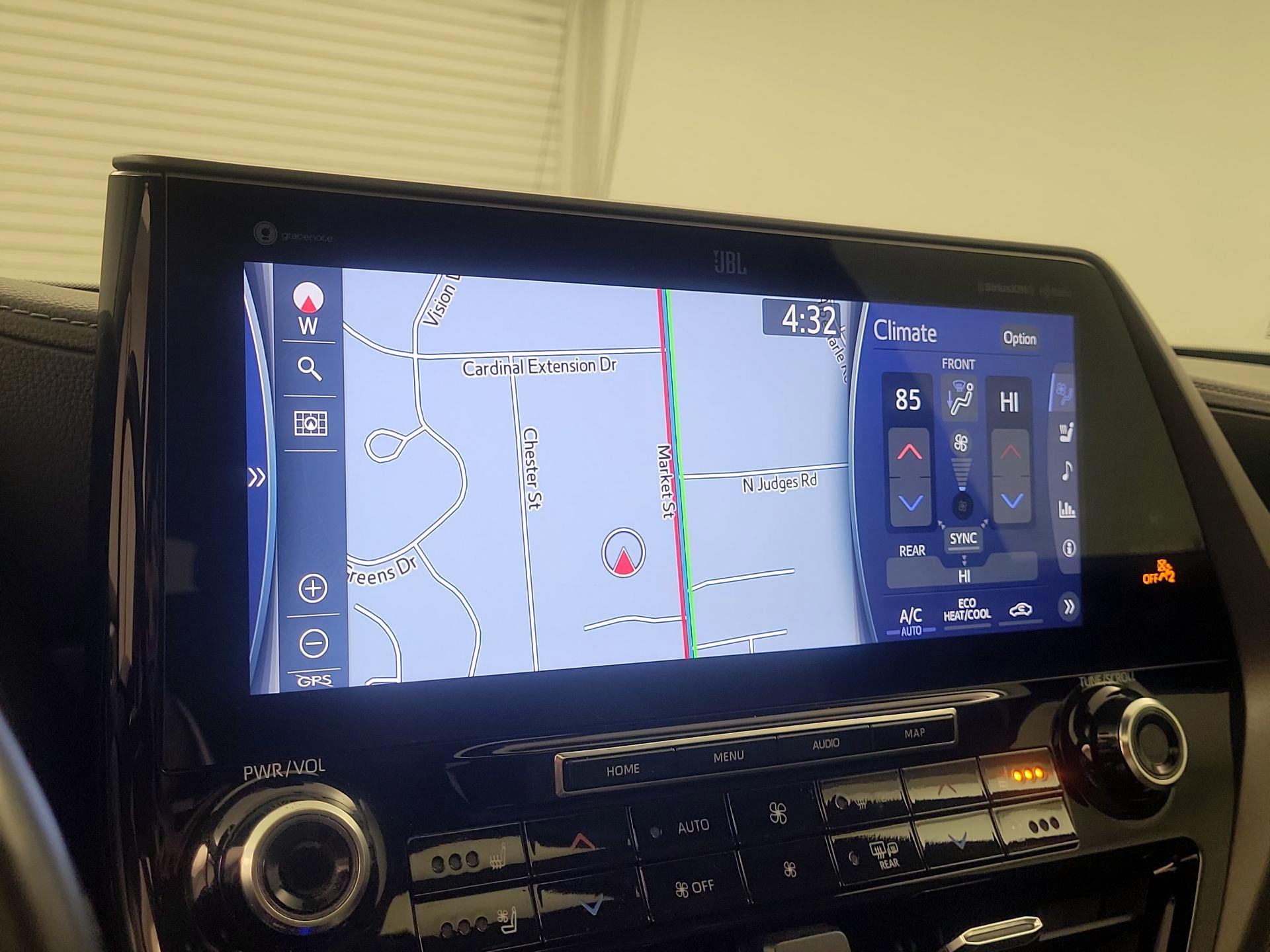 Thumbnail: 2020 Toyota Highlander - 12