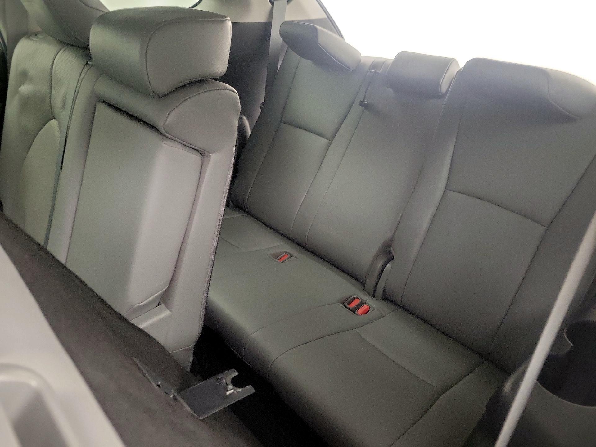 Thumbnail: 2020 Toyota Highlander - 20