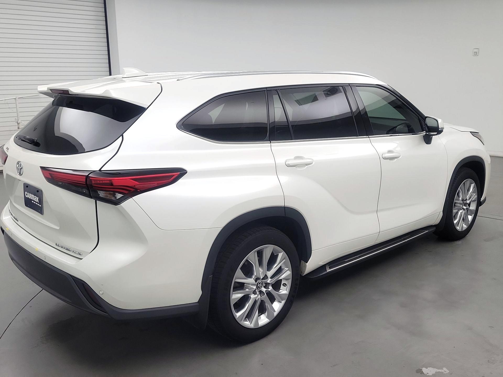 Thumbnail: 2020 Toyota Highlander - 5