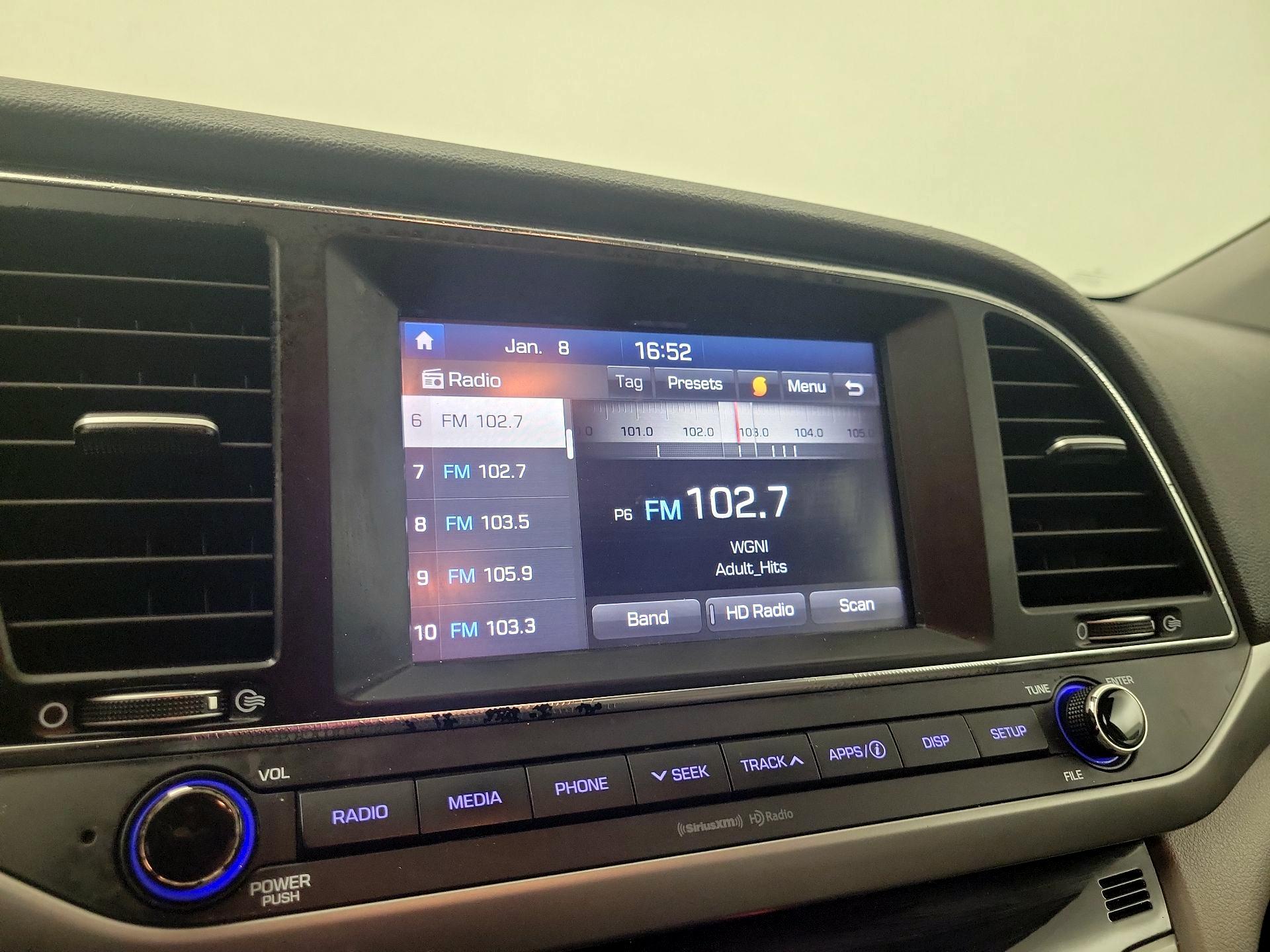 Thumbnail: 2017 Hyundai Elantra - 15