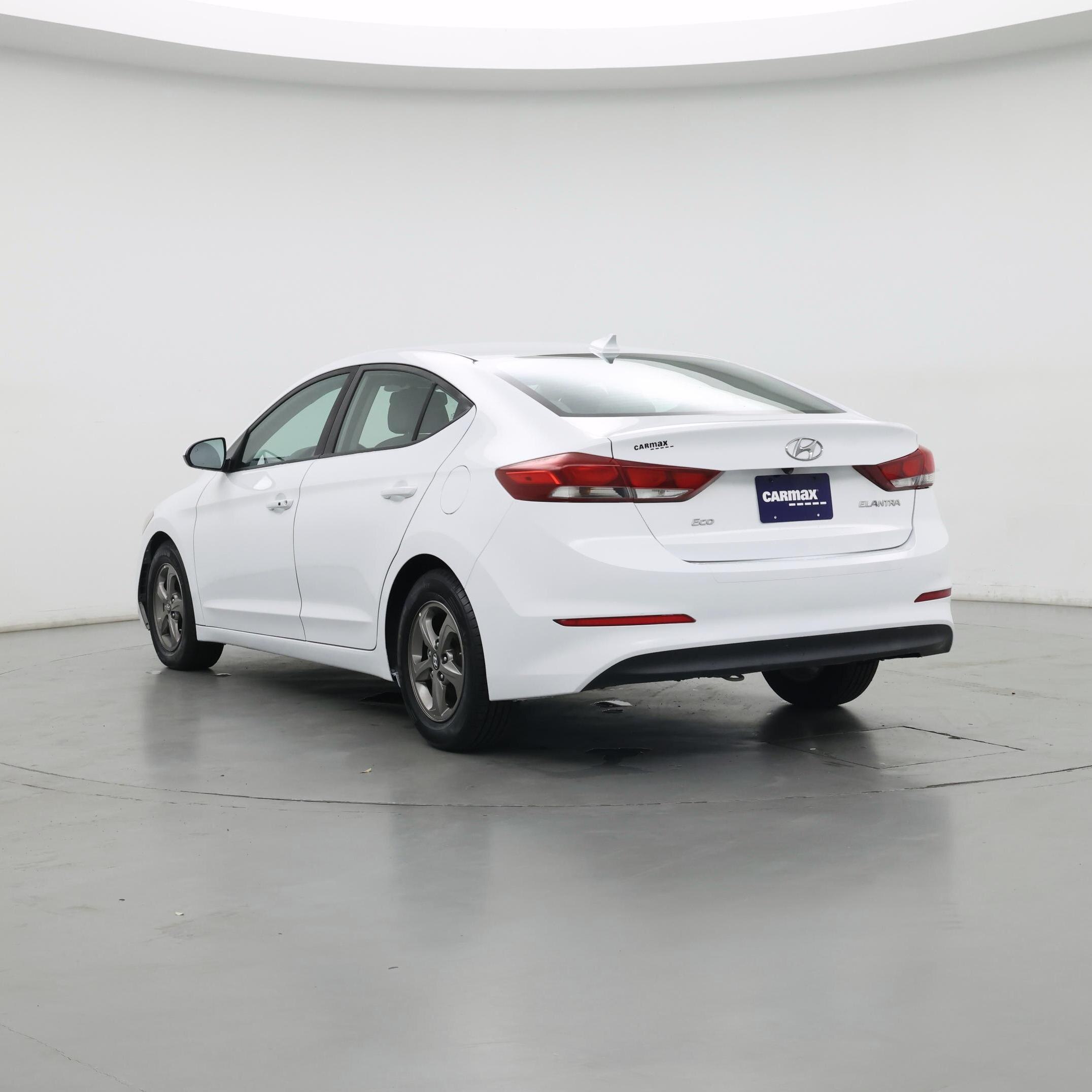 Thumbnail: 2017 Hyundai Elantra - 2