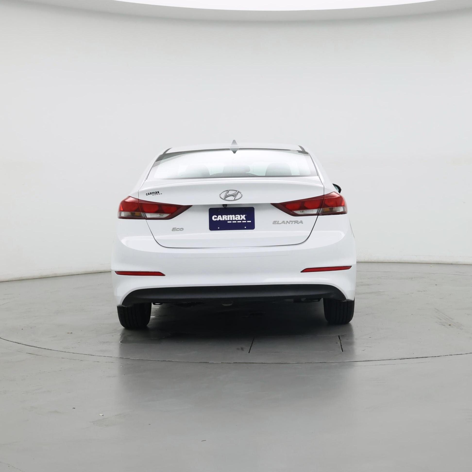 Thumbnail: 2017 Hyundai Elantra - 6