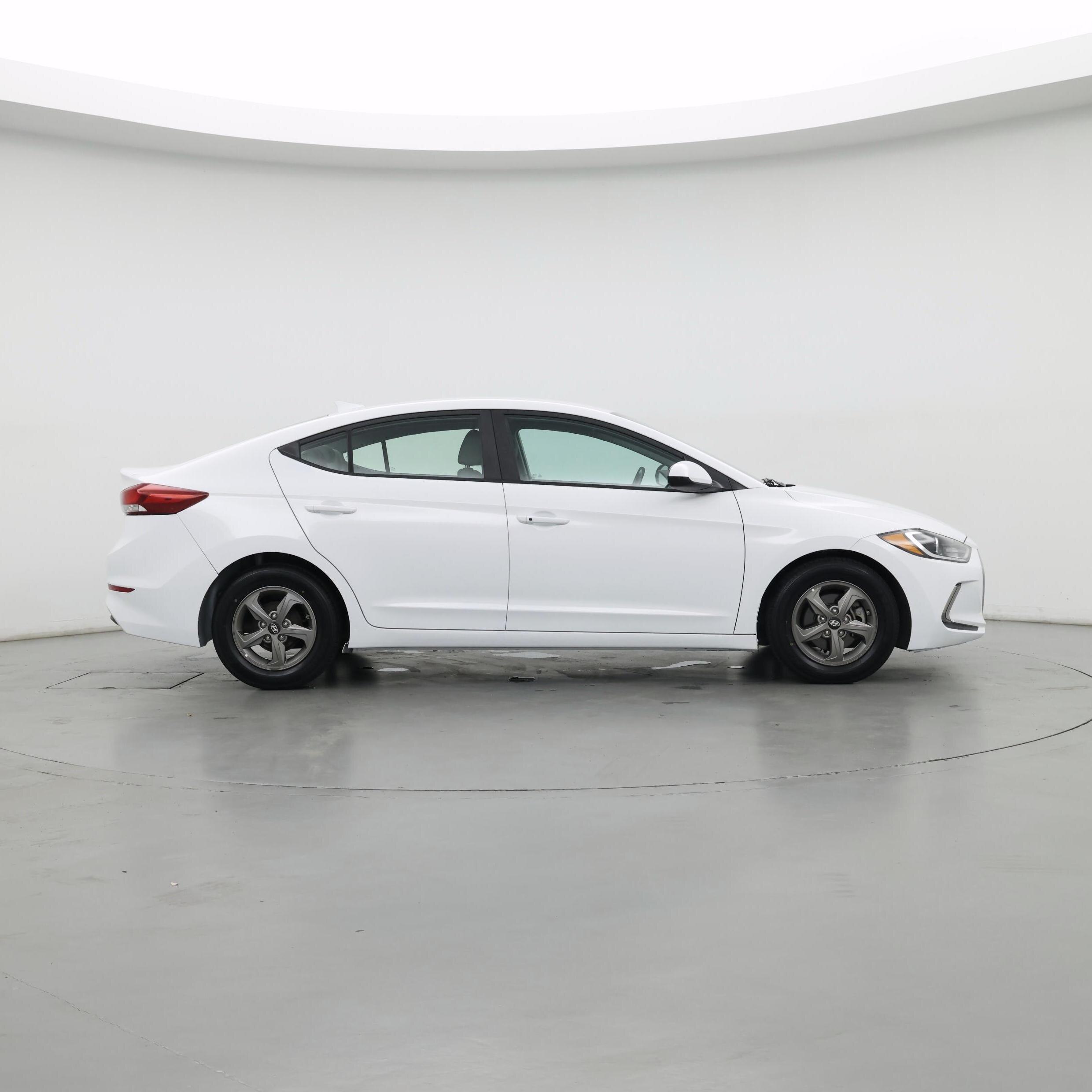 Thumbnail: 2017 Hyundai Elantra - 7