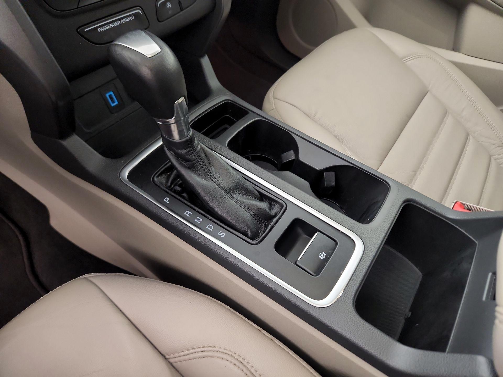 Thumbnail: 2017 Ford Escape - 16