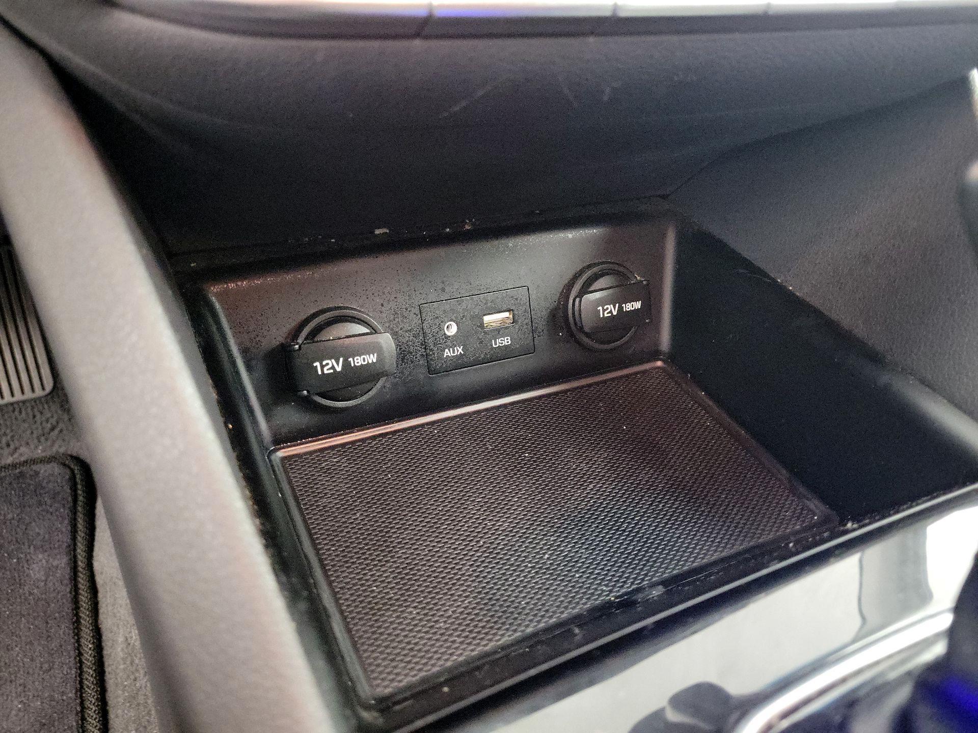 Thumbnail: 2017 Hyundai Ioniq - 16