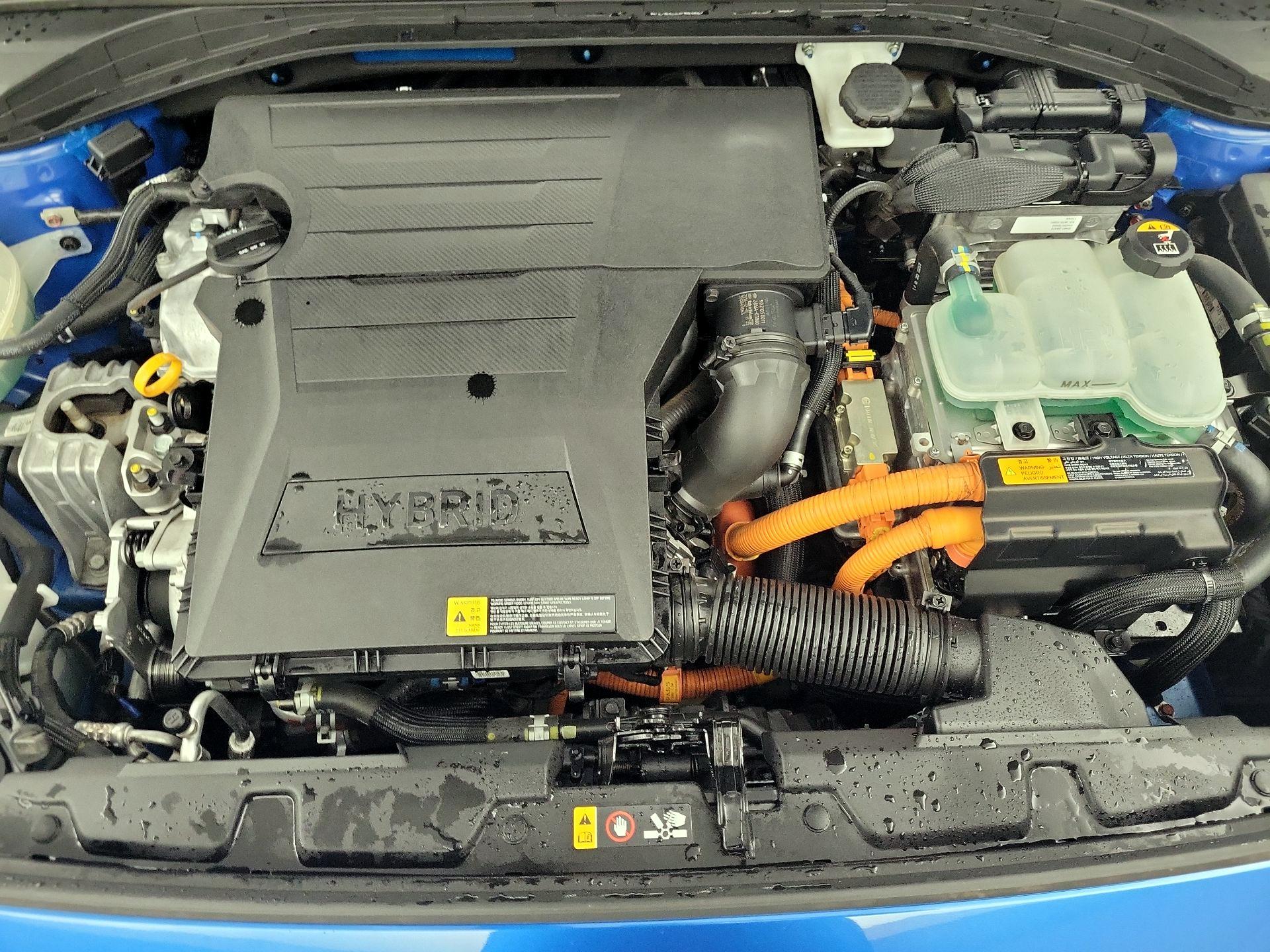 Thumbnail: 2017 Hyundai Ioniq - 19