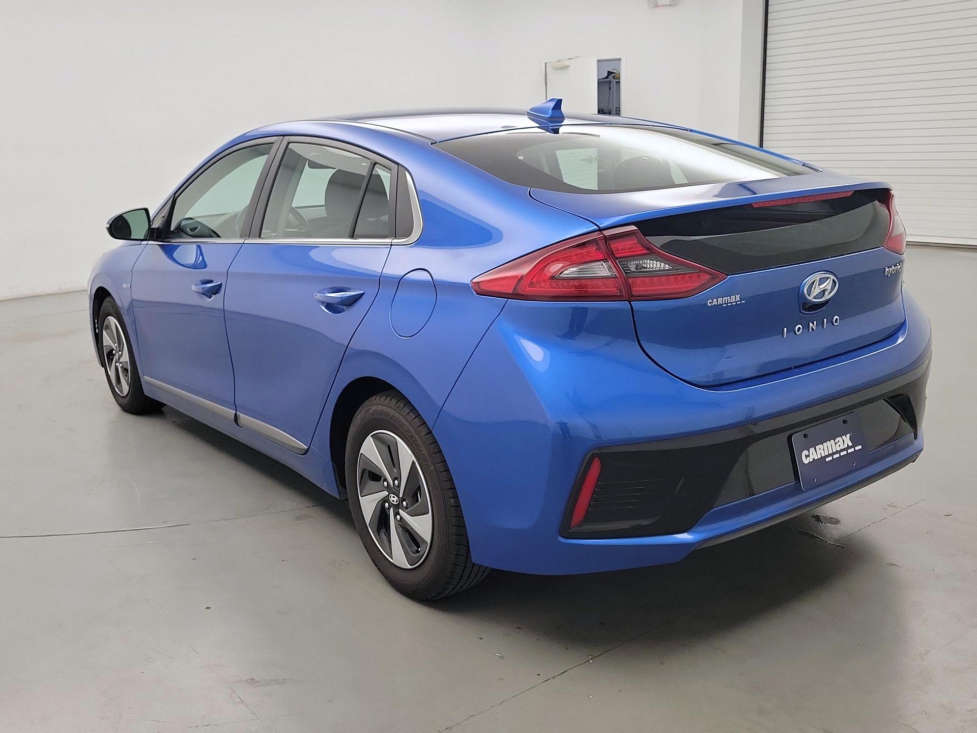Thumbnail: 2017 Hyundai Ioniq - 7