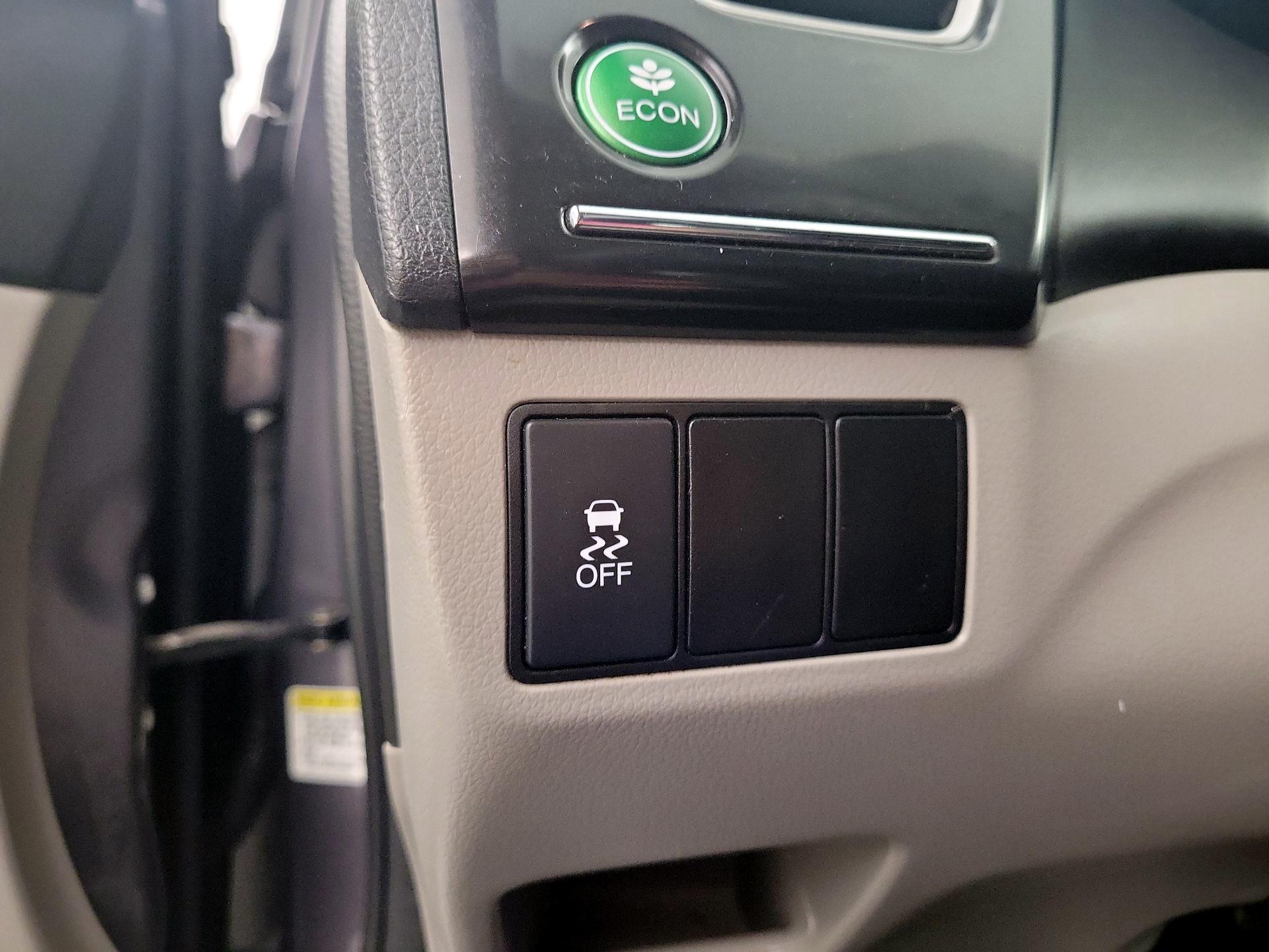 Thumbnail: 2015 Honda Civic - 11