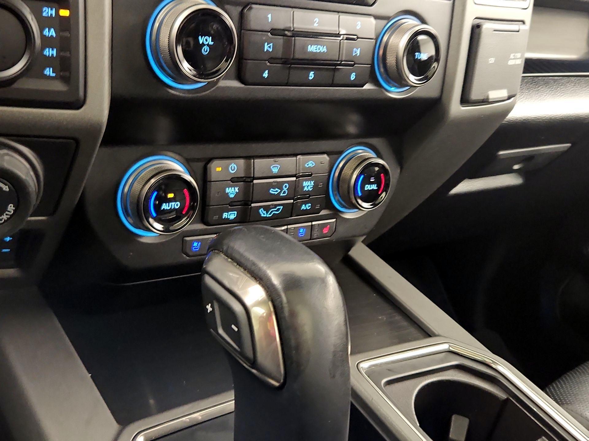 Thumbnail: 2019 Ford F-150 - 15