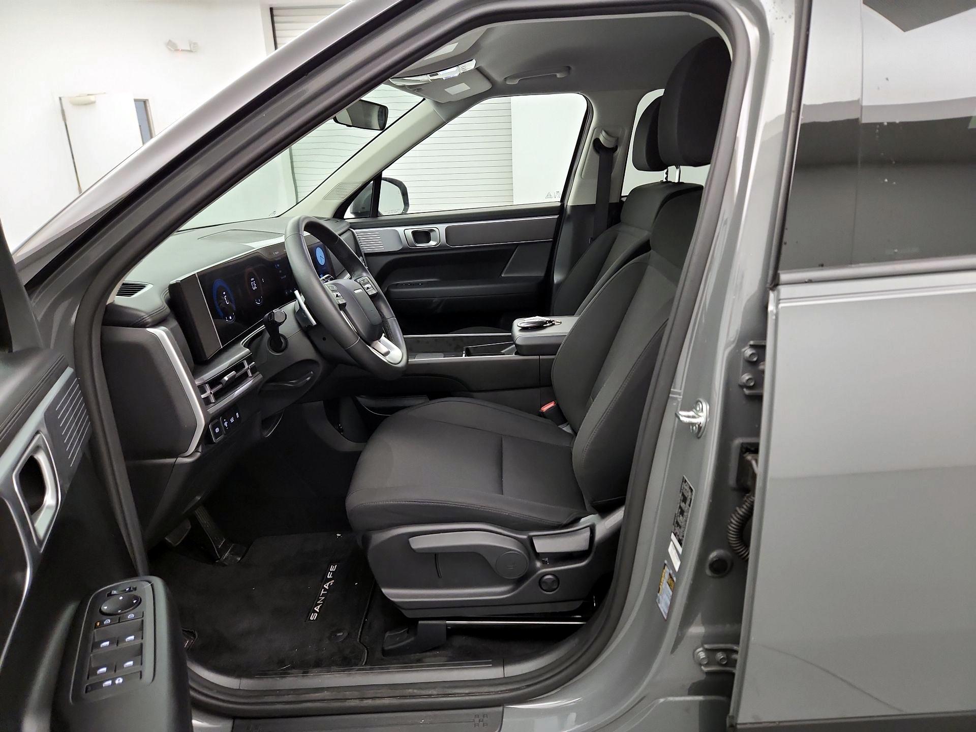 Thumbnail: 2025 Hyundai Santa Fe - 9