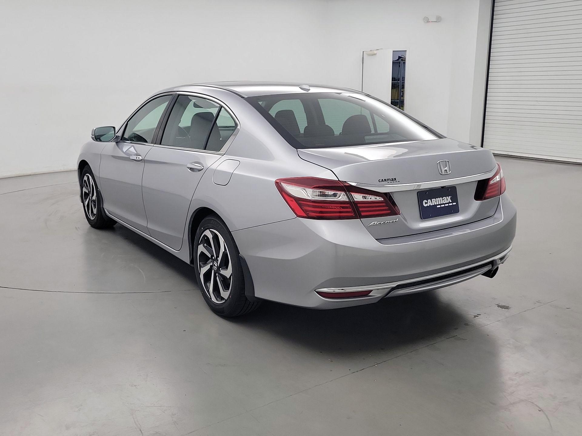 Thumbnail: 2017 Honda Accord - 7