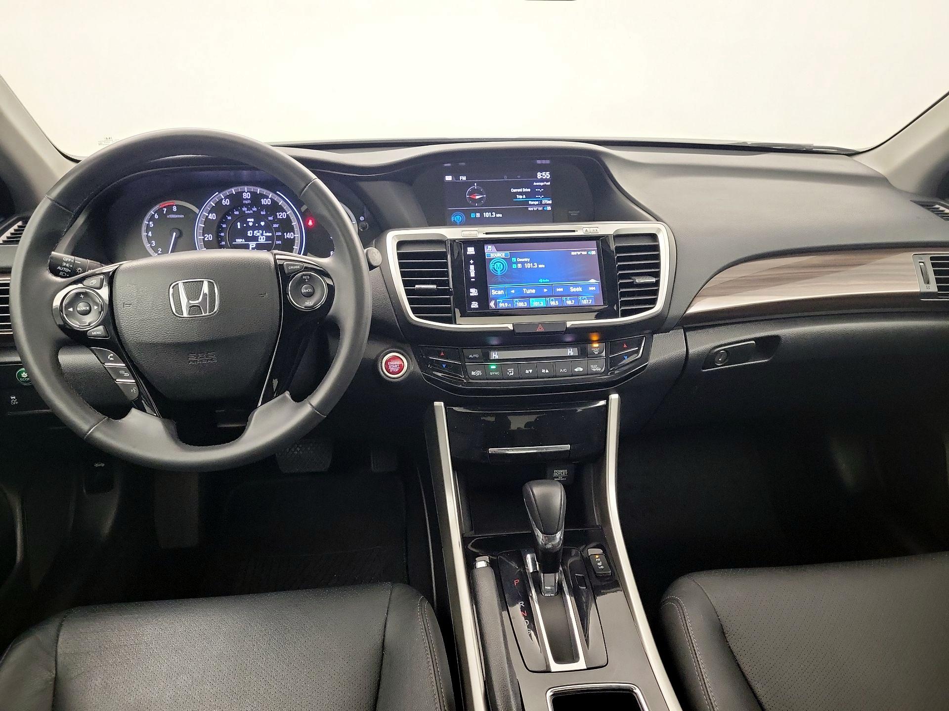 Thumbnail: 2017 Honda Accord - 8