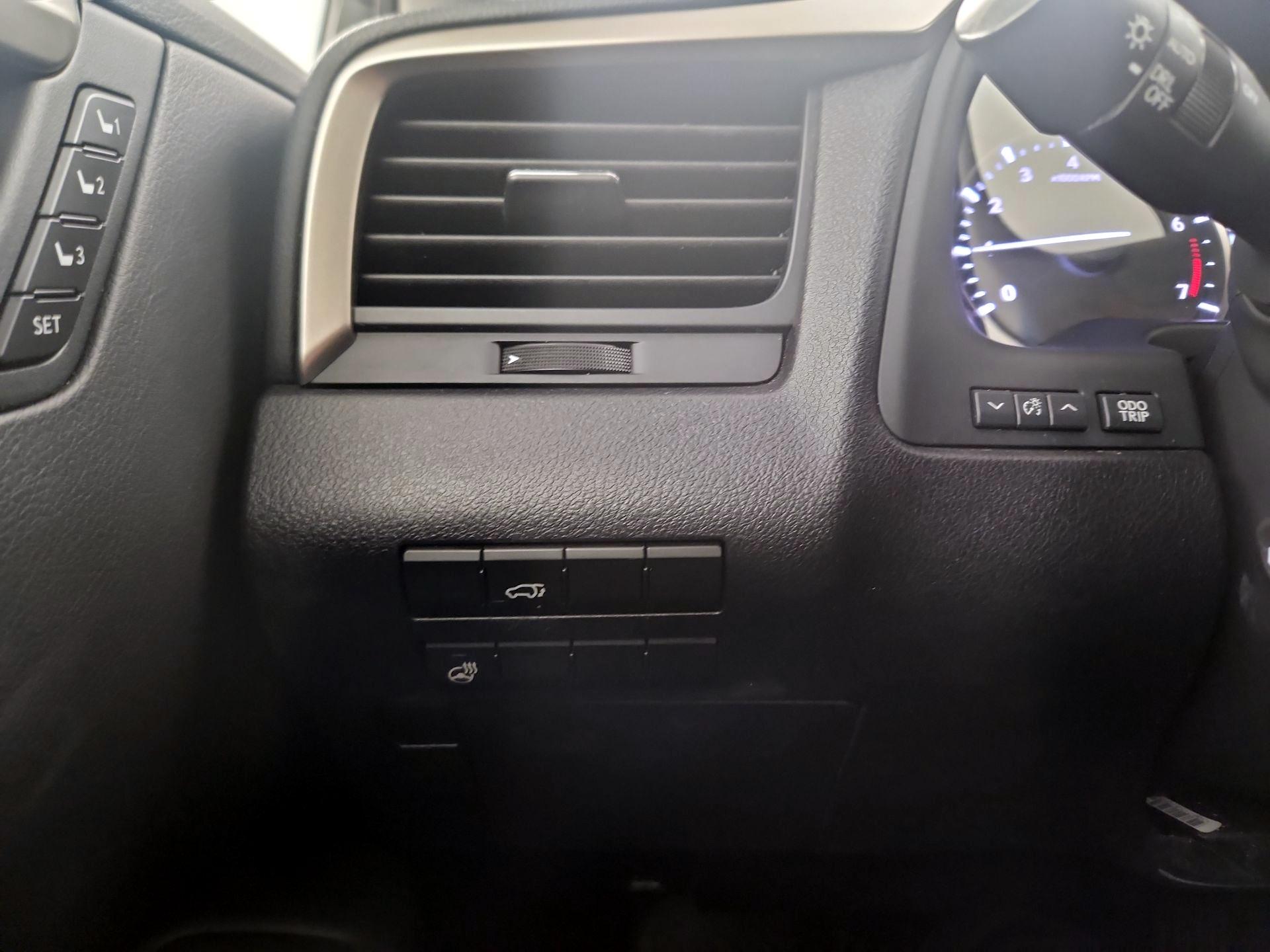 Thumbnail: 2016 Lexus RX - 11