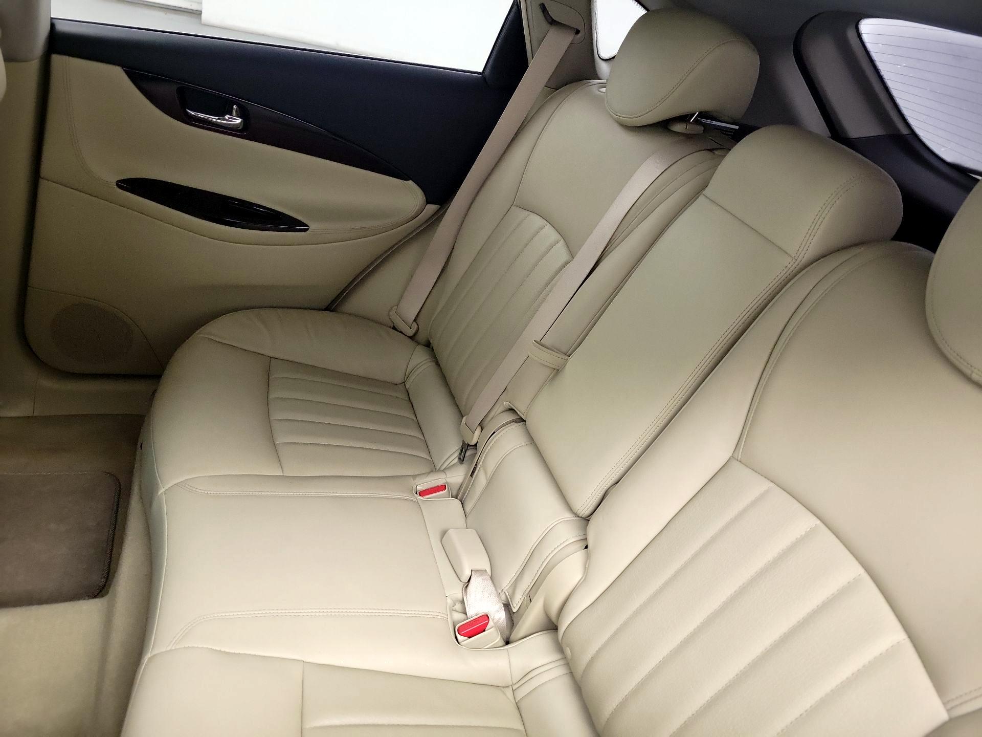 Thumbnail: 2017 INFINITI QX50 - 17