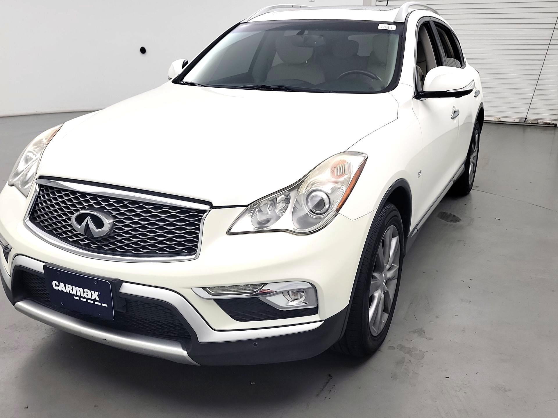 Thumbnail: 2017 INFINITI QX50 - 3