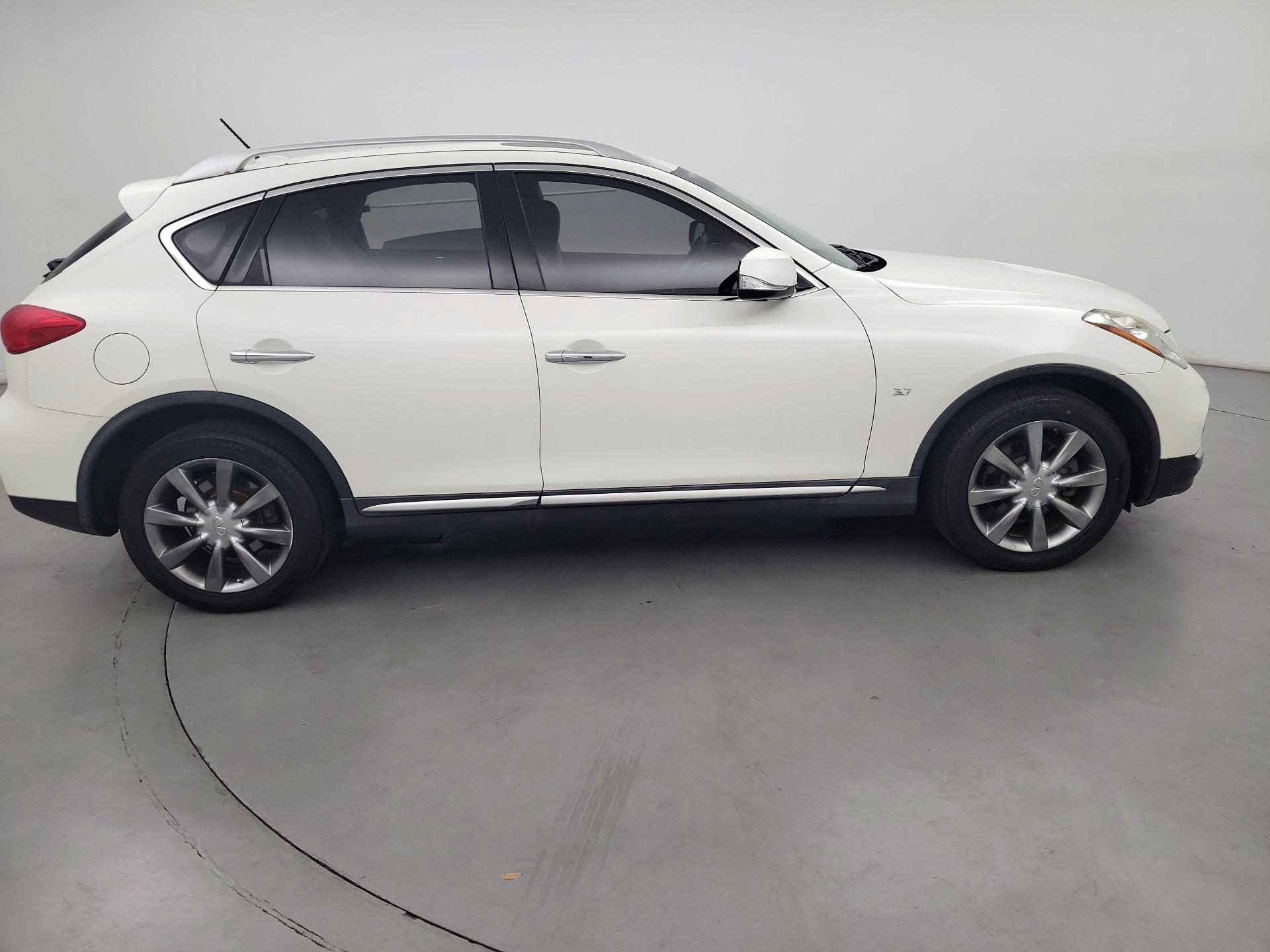 Thumbnail: 2017 INFINITI QX50 - 4