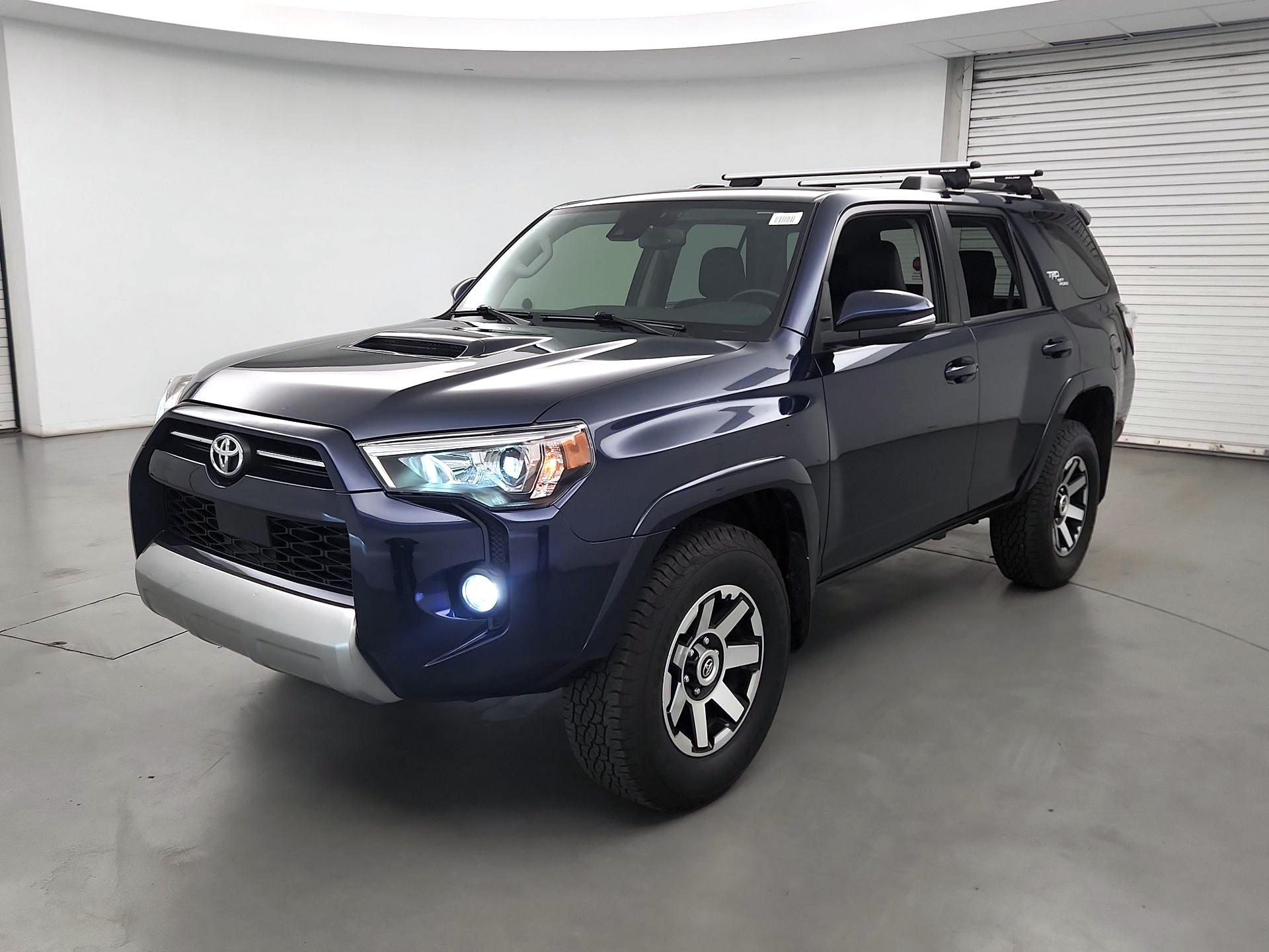 Thumbnail: 2023 Toyota 4Runner - 3