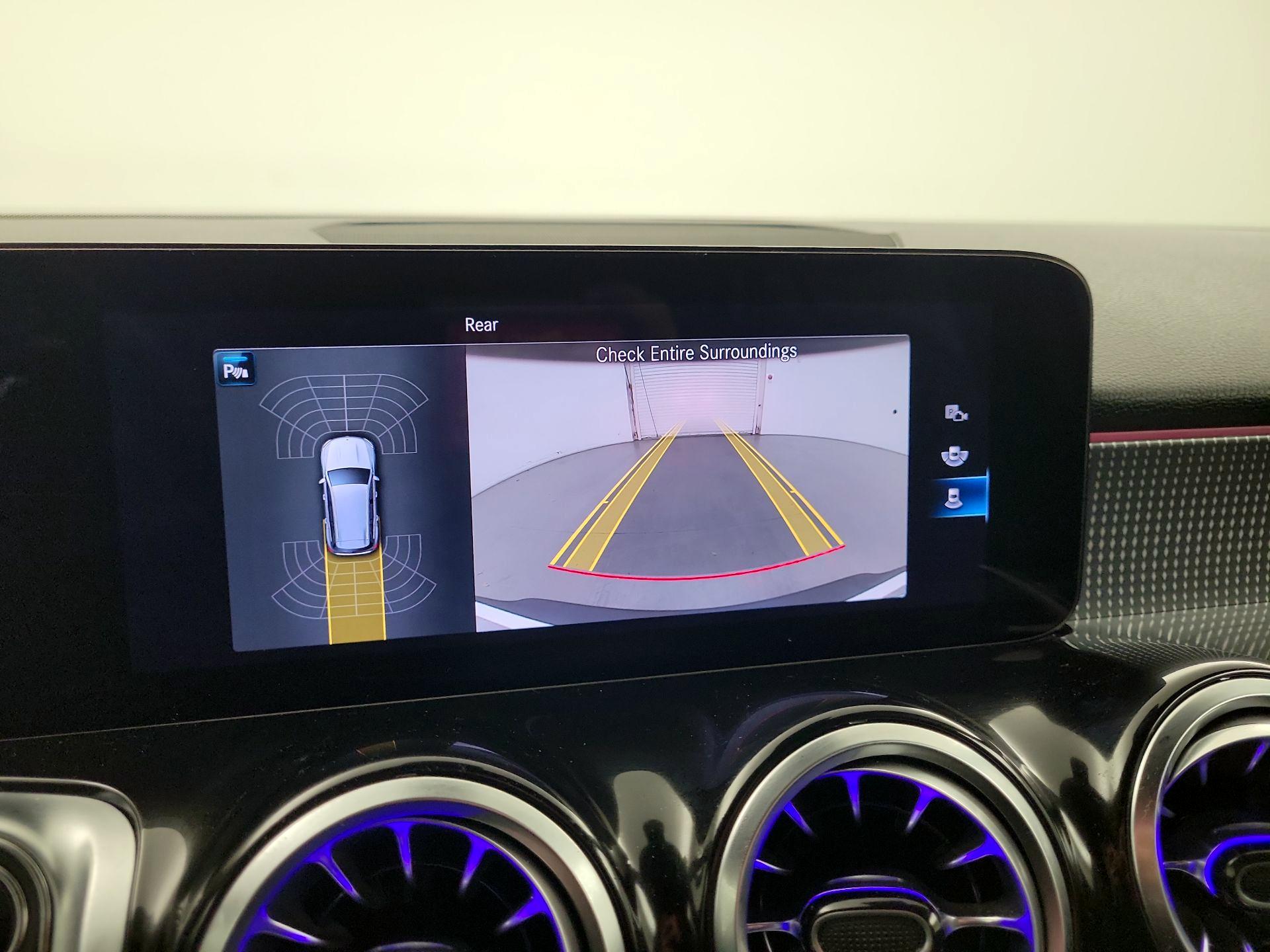 Thumbnail: 2023 Mercedes-Benz EQB - 13