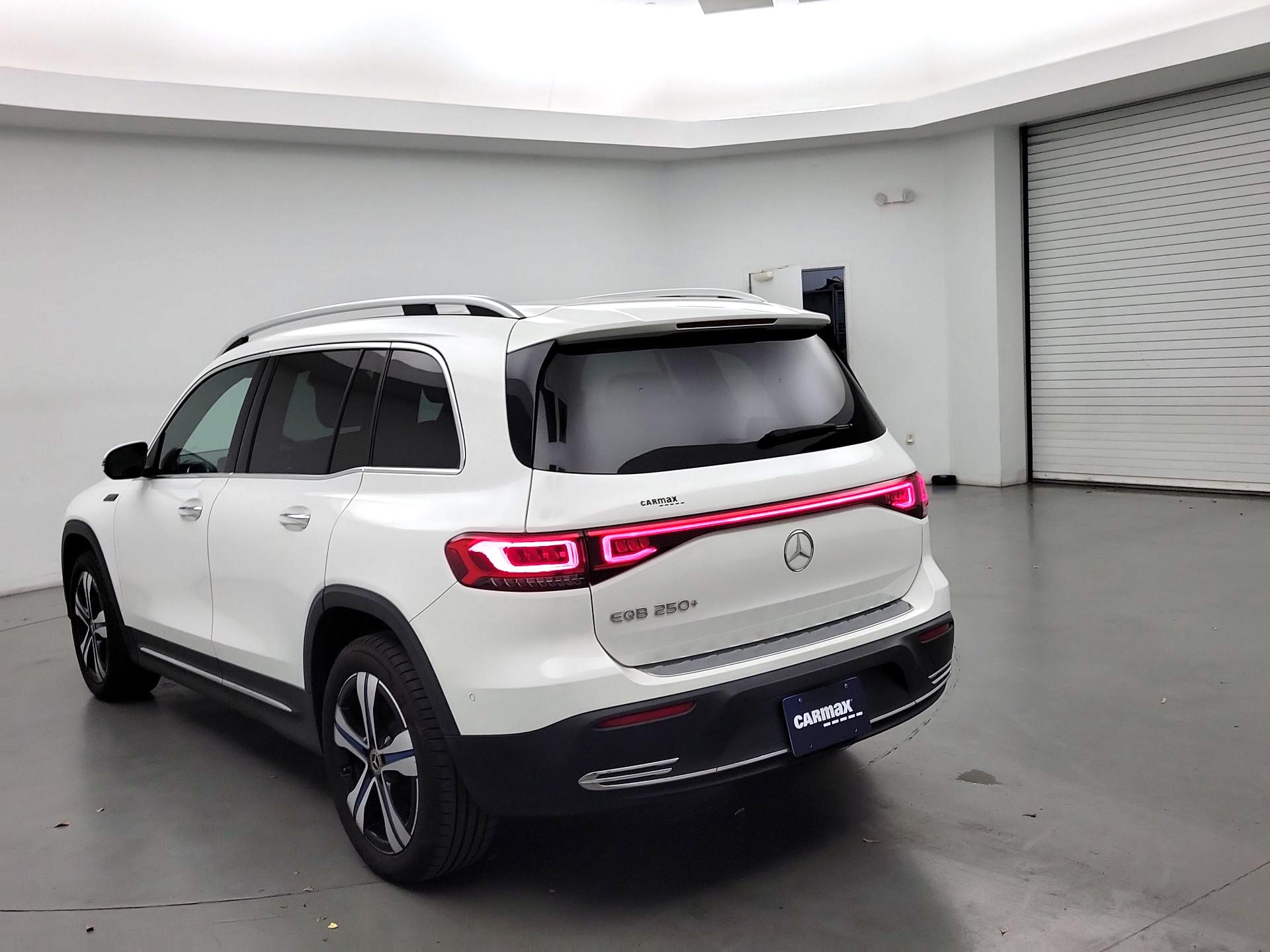 Thumbnail: 2023 Mercedes-Benz EQB - 7