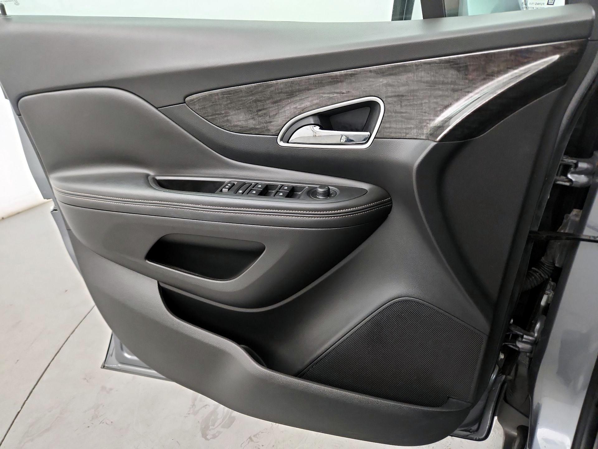 Thumbnail: 2015 Buick Encore - 10