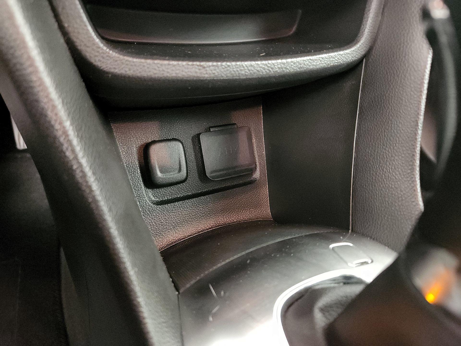 Thumbnail: 2015 Buick Encore - 16