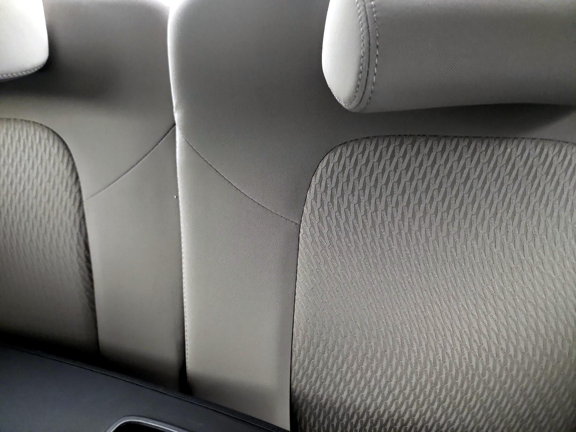 Thumbnail: 2015 Hyundai Santa Fe - 17