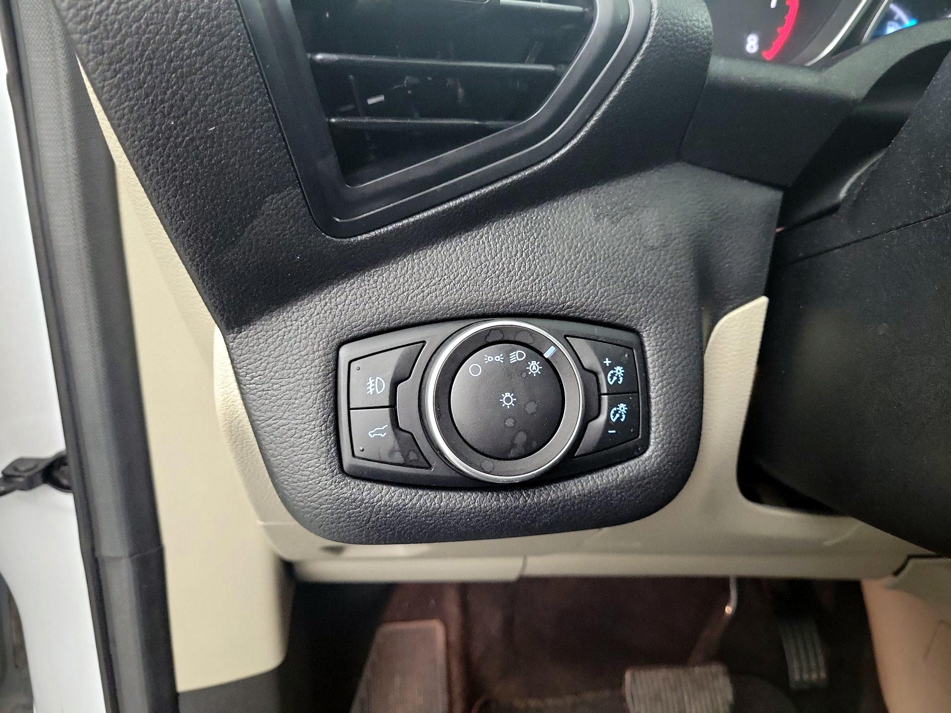 Thumbnail: 2017 Ford Escape - 11